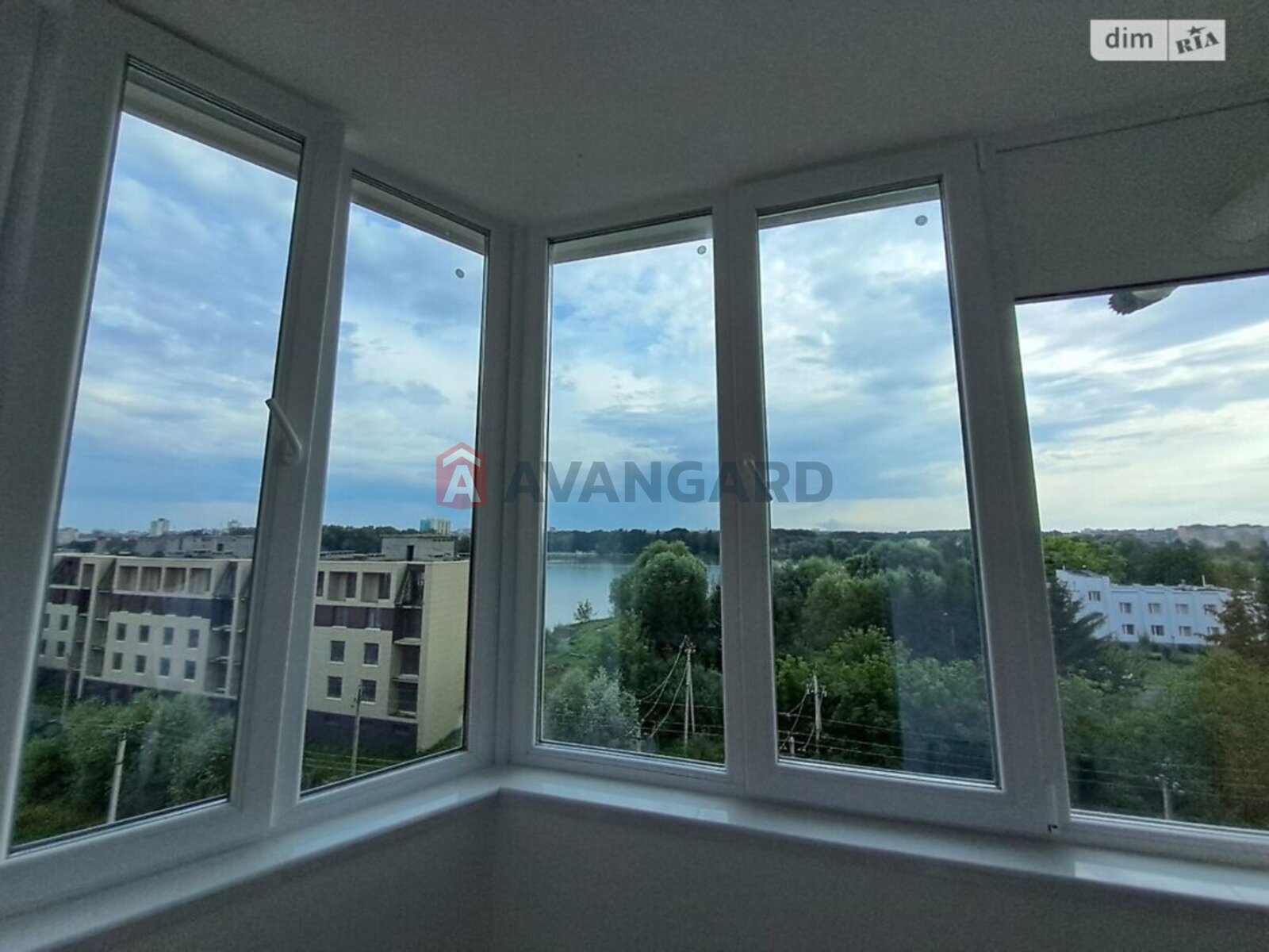 2 ��. ��������, 70/30/18 ��. �., 6/10 ������ ���� 2