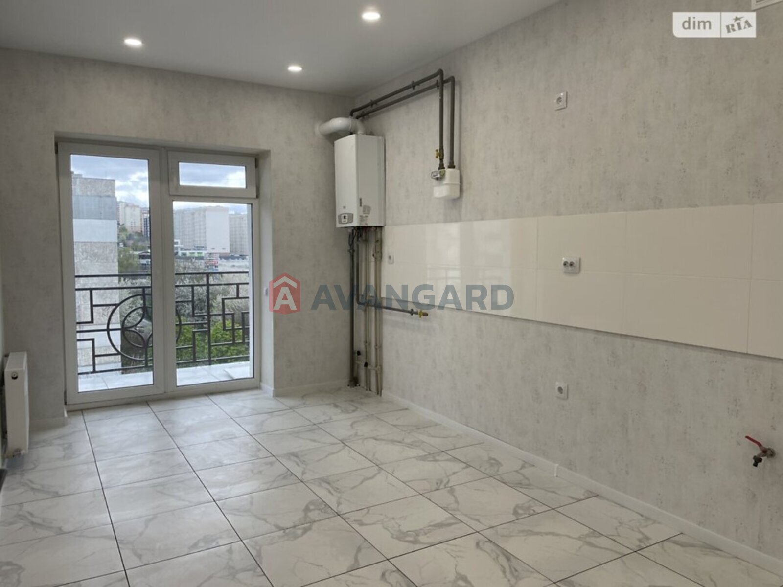 1 ��. ��������, 42/20/13 ��. �., 9/9 ������ ���� 14