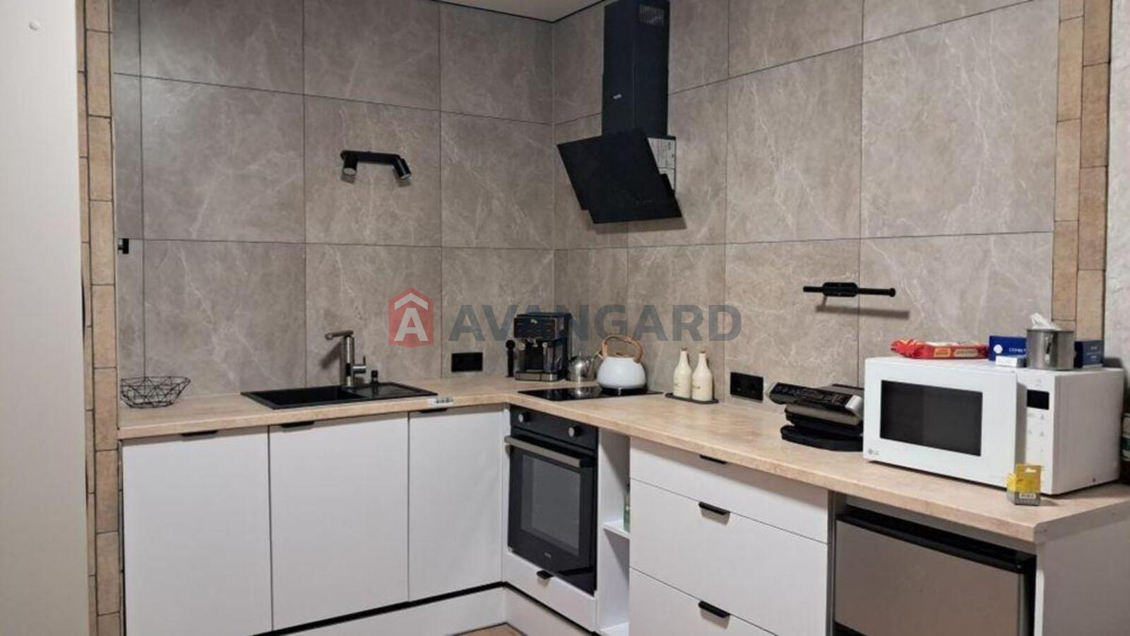 2 ����. ��������, 46/-/12 ��. �., 7/7 ���� ���� 1