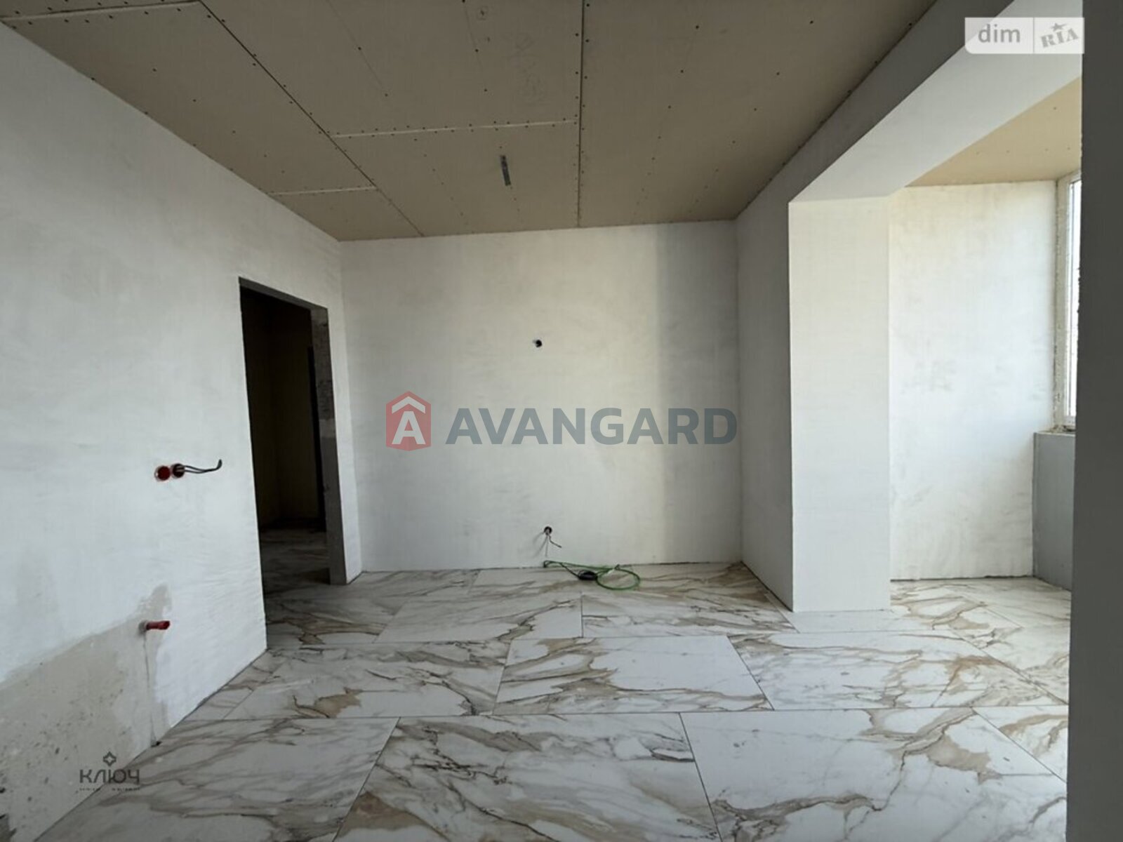 1 ��. ��������, 50/19/17 ��. �., 1/10 ������ ���� 5