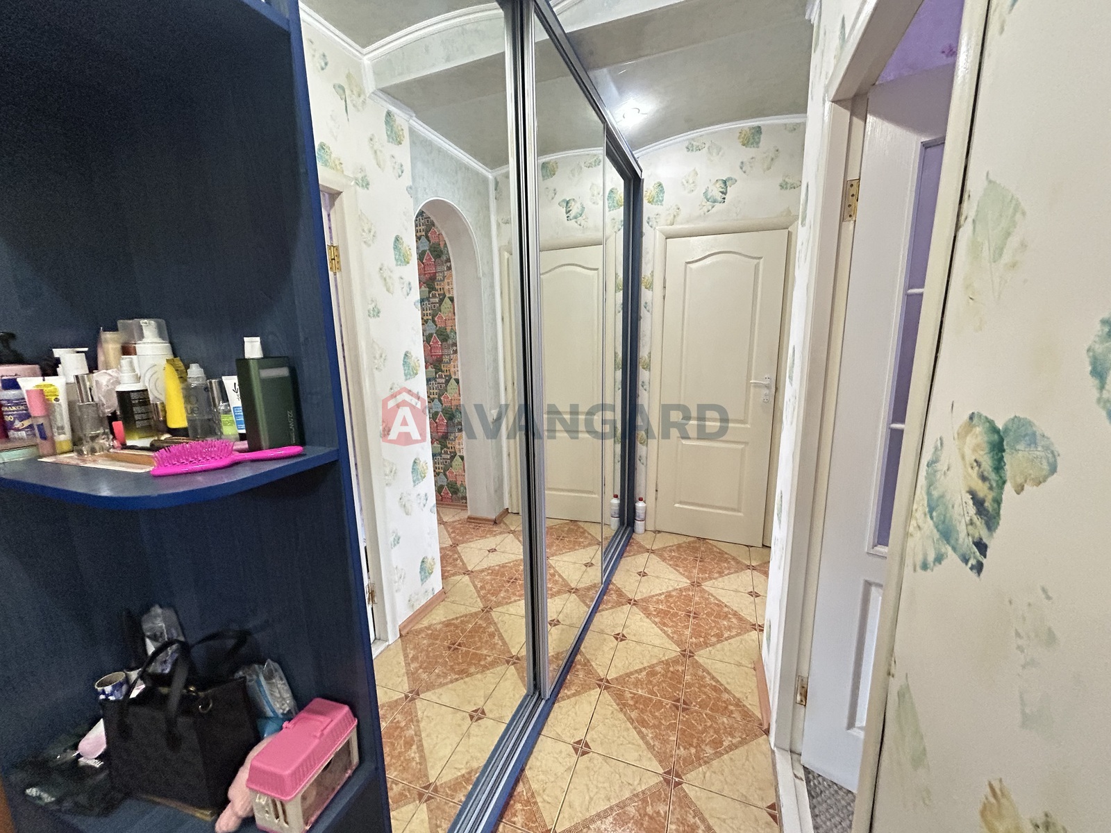 2 ��. ��������, 49,85/47,6/8,4 ��. �., 9/9 ������ ���� 12