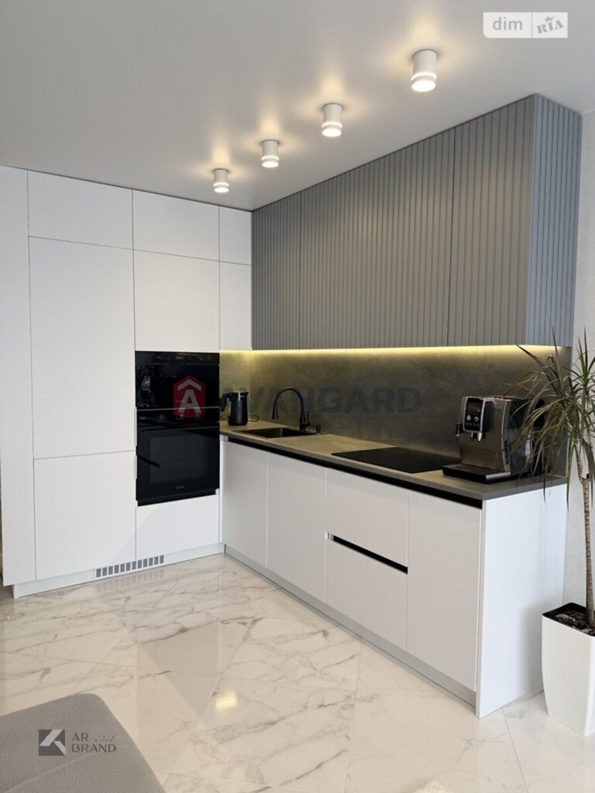 2 ��. ��������, 73/43/12 ��. �., 15/16 ������ ���� 2