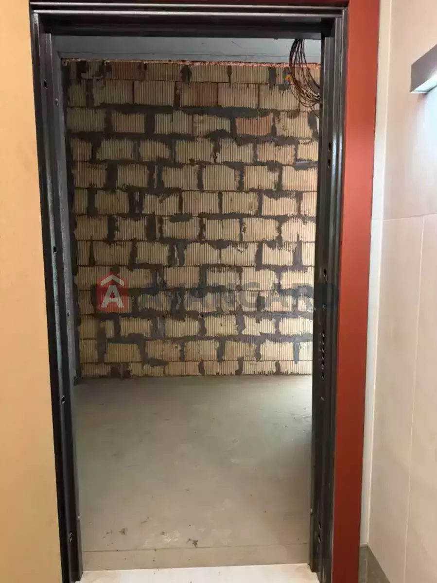 2 ��. ��������, 49/-/- ��. �., 10/10 ������ ���� 6