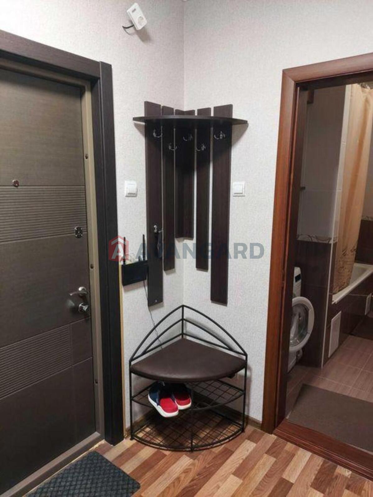 1 ��. ��������, 41/-/7 ��. �., 20/25 ������ ���� 6