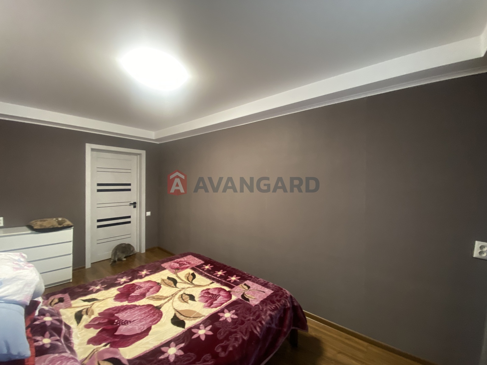 3 ��. ��������, 56/-/6 ��. �., 3/5 ������ ���� 13