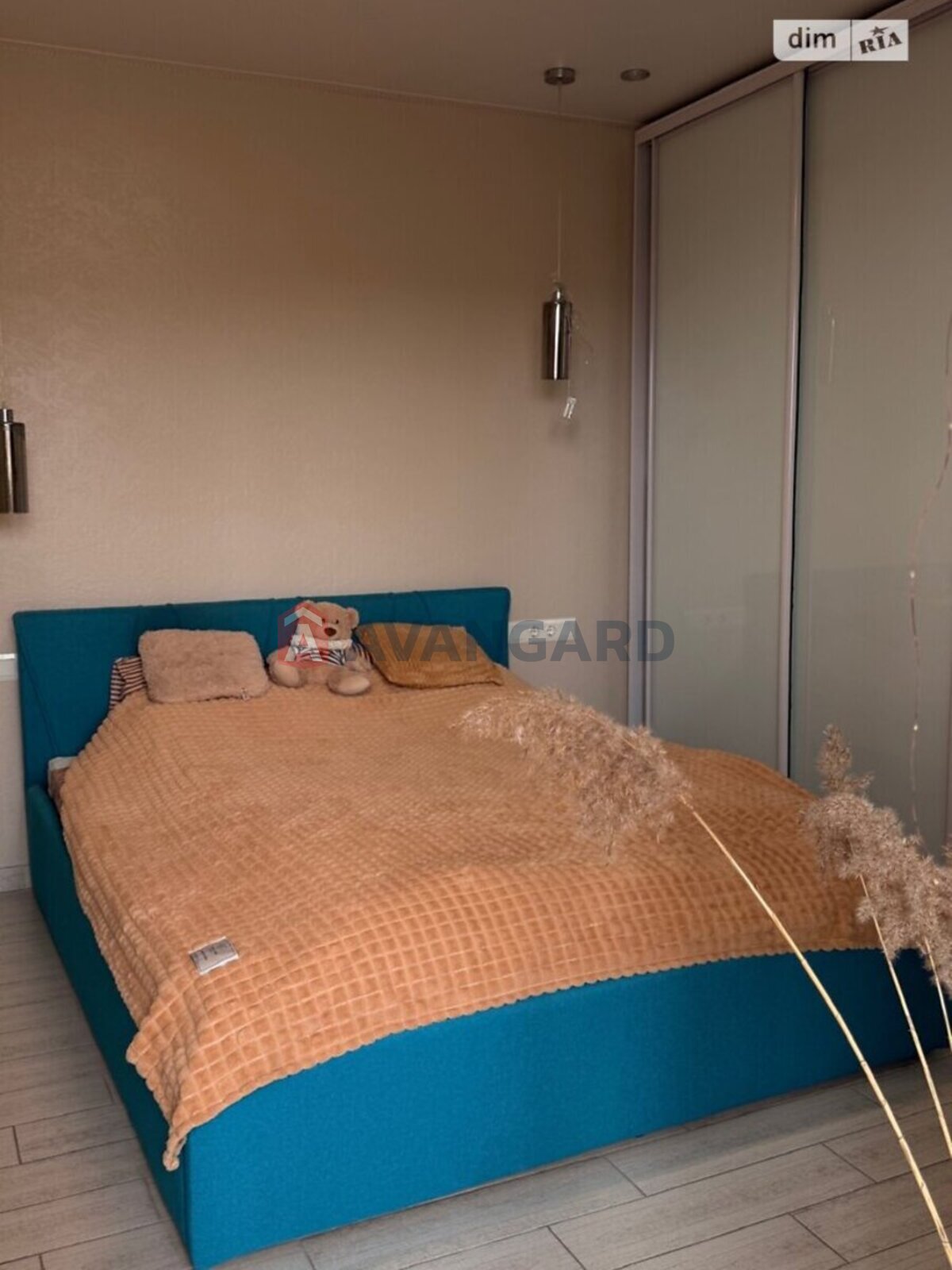 1 ��. ��������, 44/16/16 ��. �., 7/13 ������ ���� 14