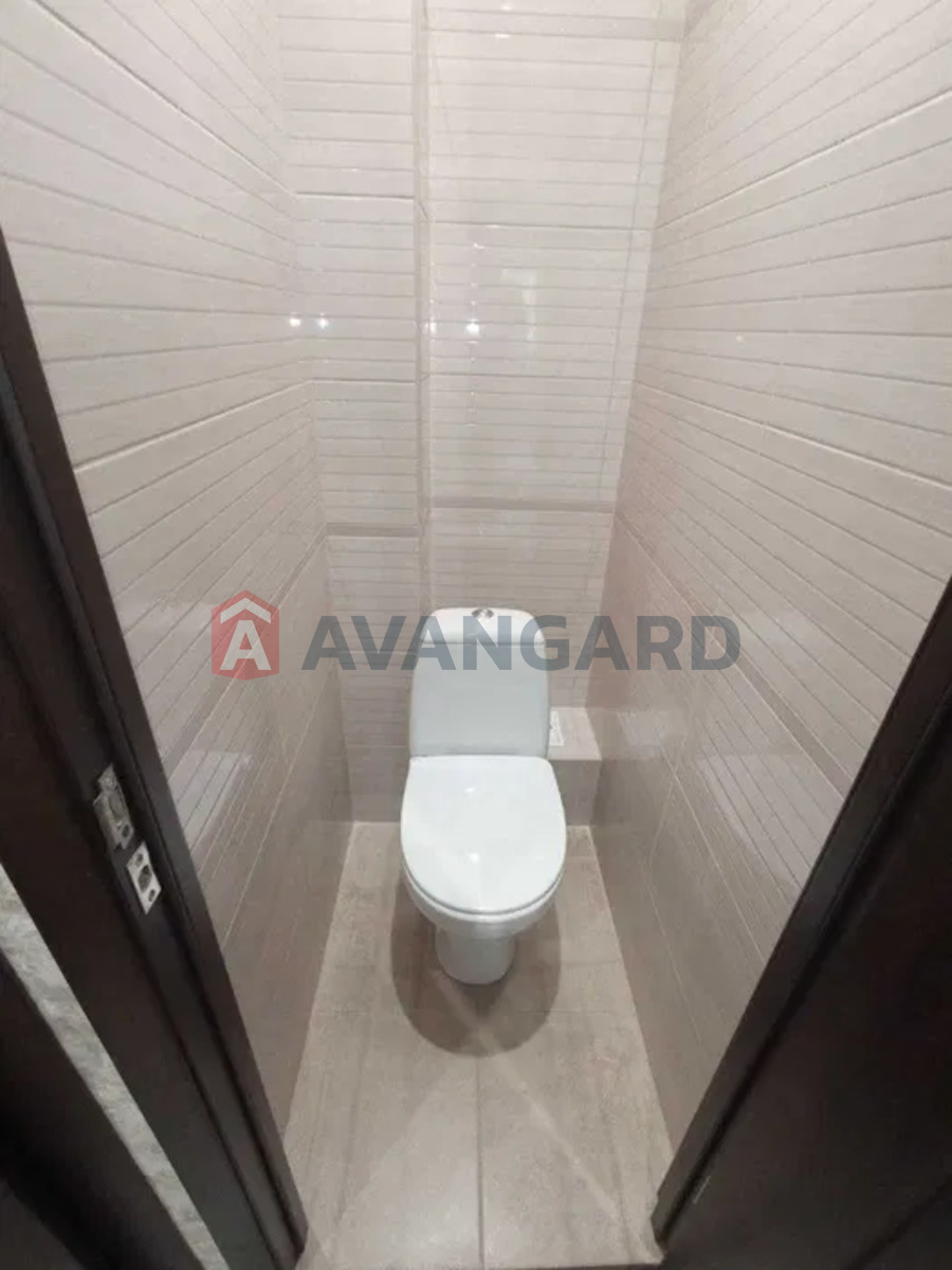 3 ����. ��������, 54/-/6 ��. �., 2/5 ���� ���� 14