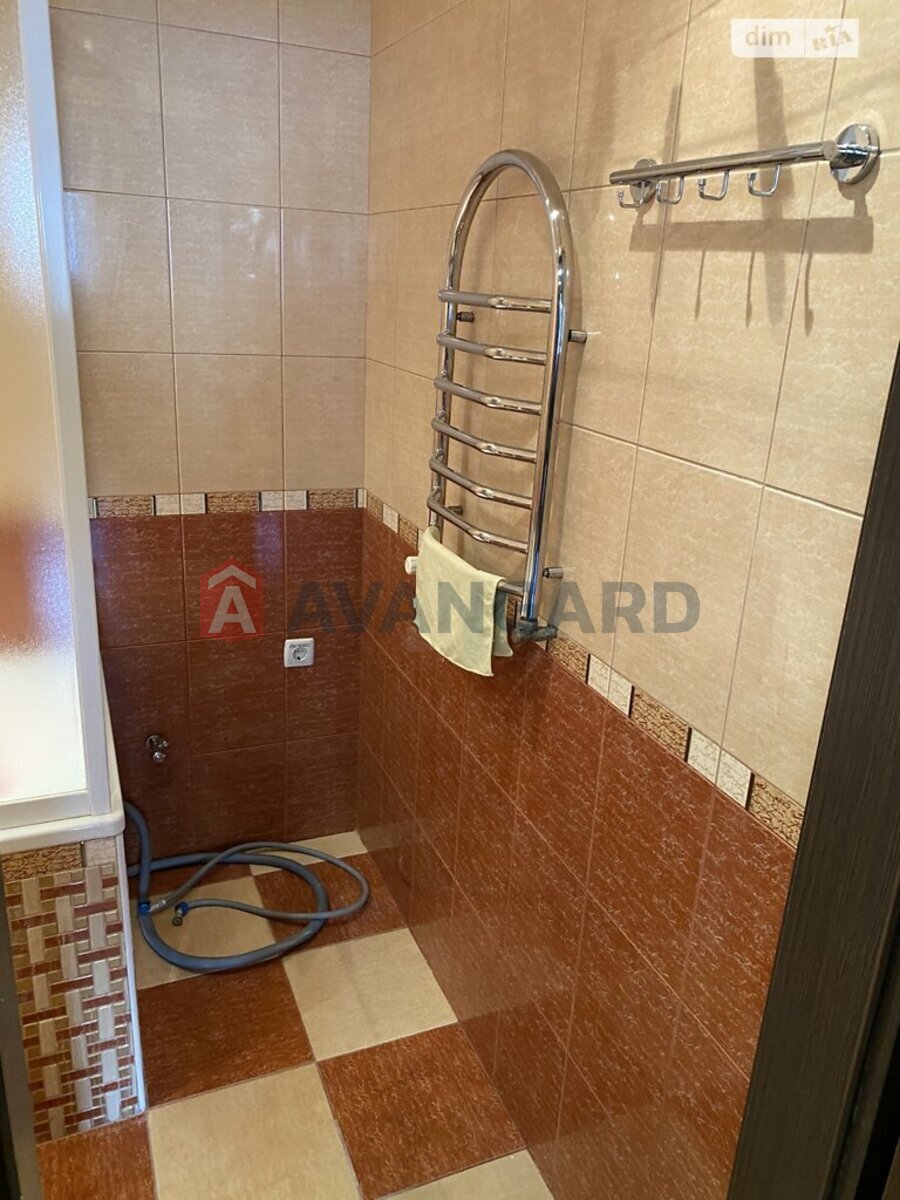 2 ��. ��������, 66/-/- ��. �., 4/5 ������ ���� 20