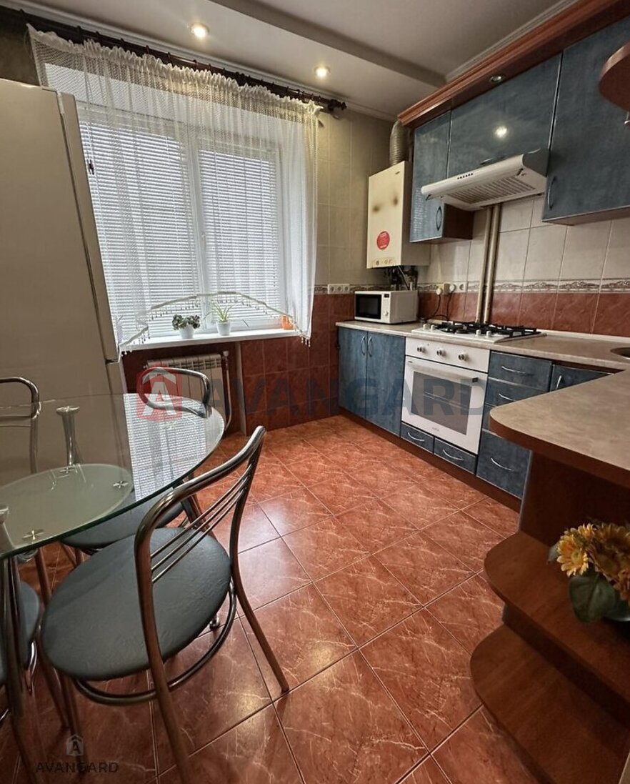 2 ��. ��������, 50/27/7 ��. �., 5/5 ������ ���� 10