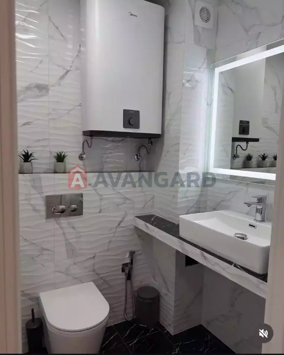 4 ��. ��������, 88/58/9 ��. �., 4/9 ������ ���� 8