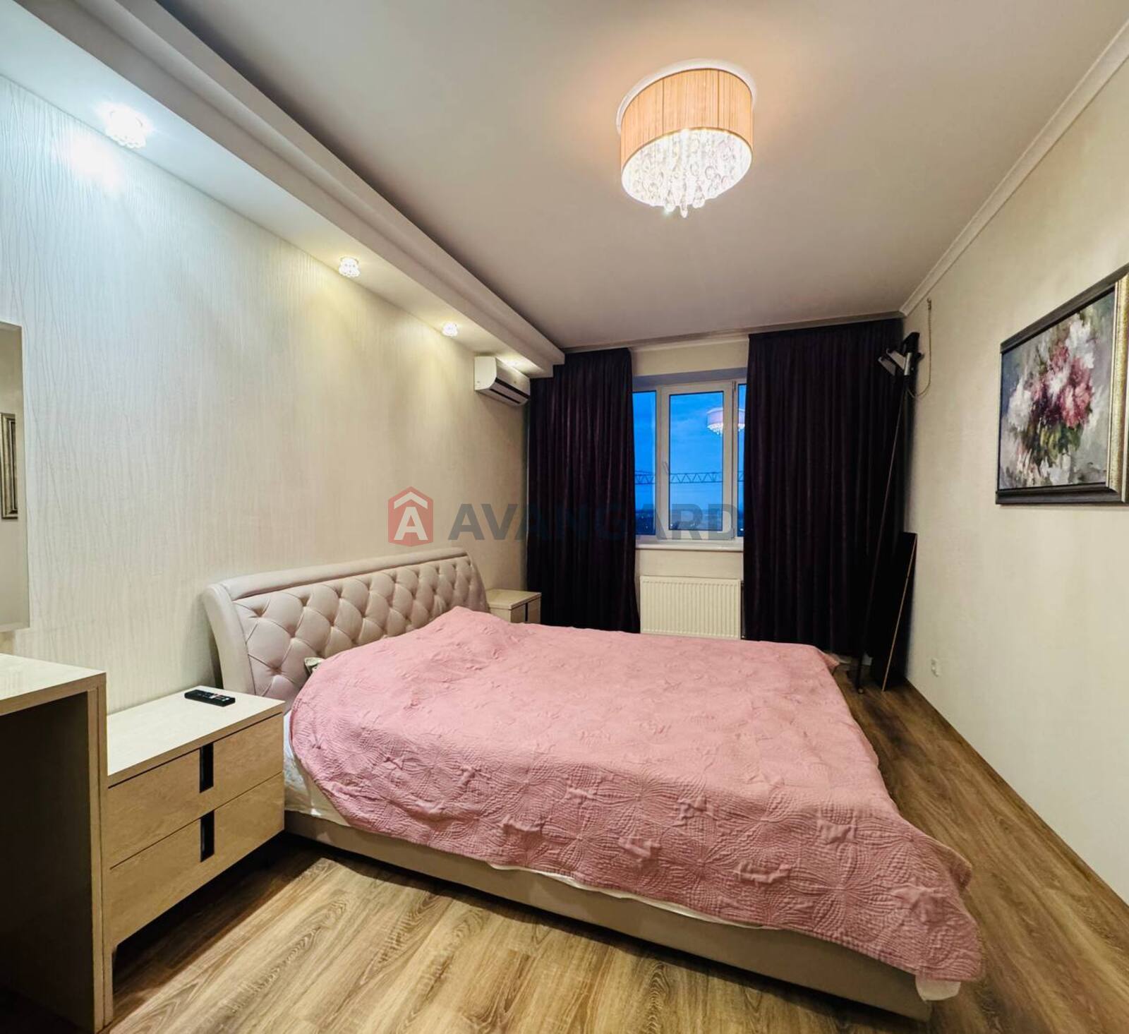 3 ��. ��������, 106.6/-/20 ��. �., 10/11 ������ ���� 18