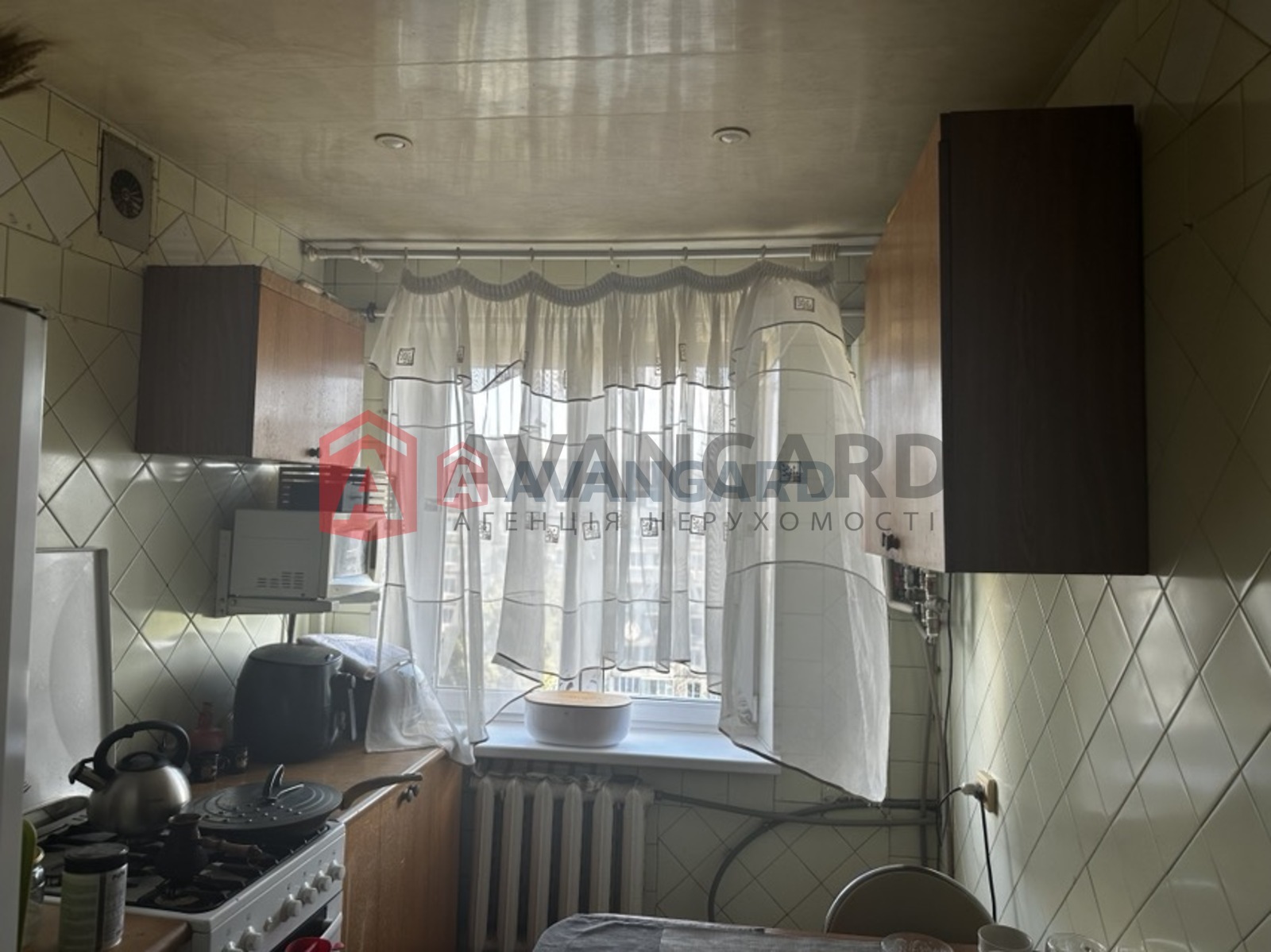 3 ��. ��������, 64/46/9 ��. �., 9/9 ������ ���� 1