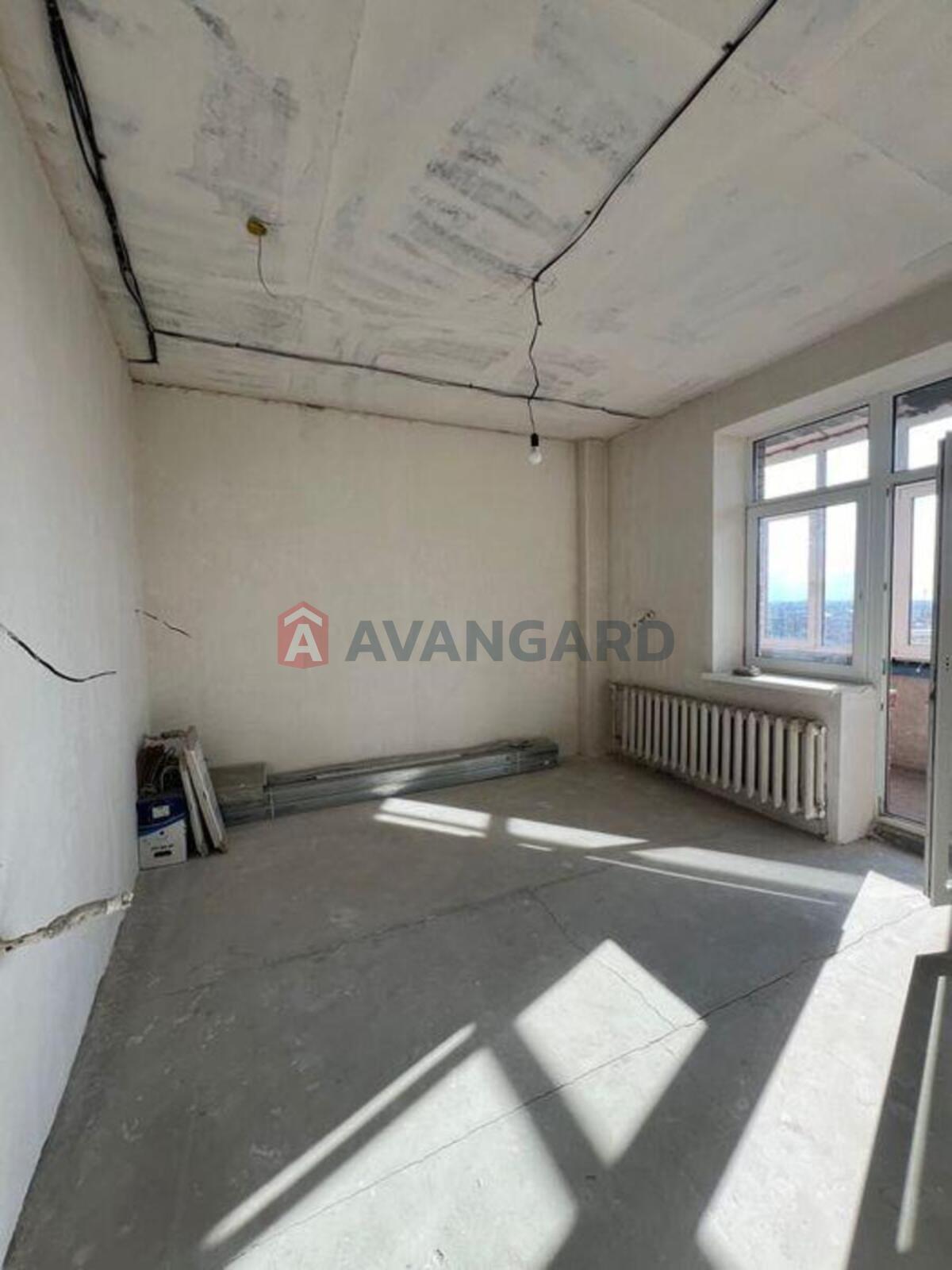 3 ��. ��������, 140/-/41 ��. �., 13/15 ������ ���� 12