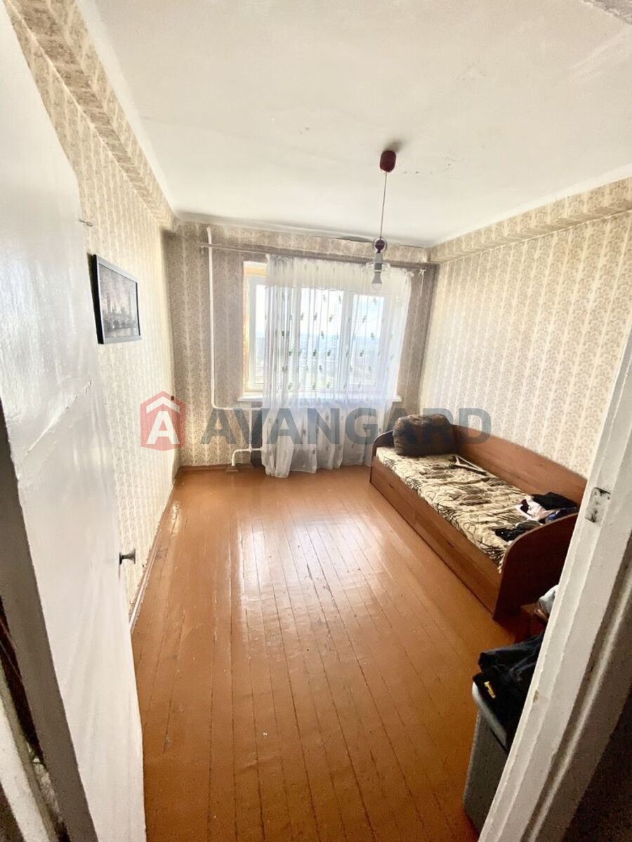 4 . , 78/50/6 . ., 9/9   2