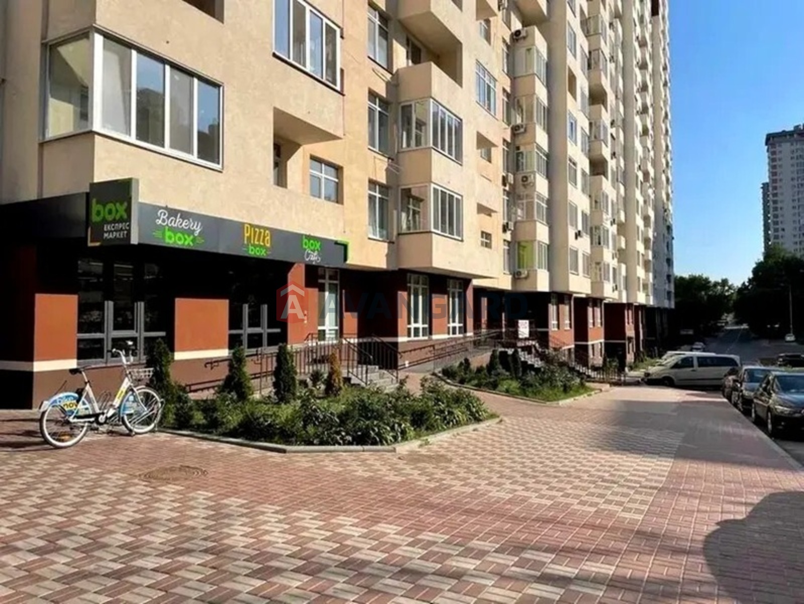 1 ��. ��������, 28/17/9 ��. �., 13/25 ������ ���� 1