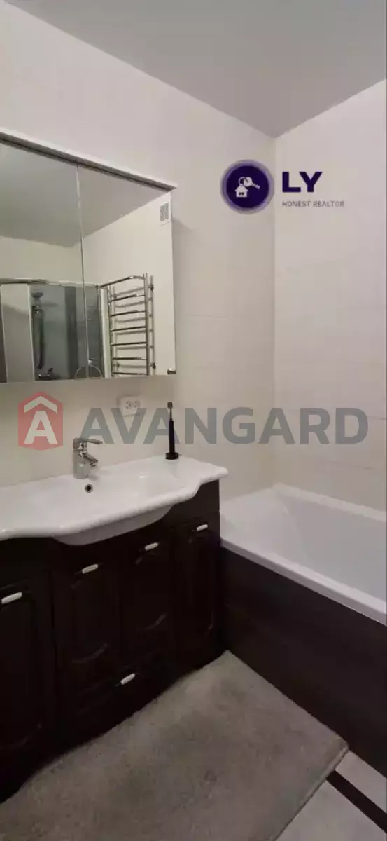 2 ��. ��������, 67/-/15 ��. �., 8/12 ������ ���� 13