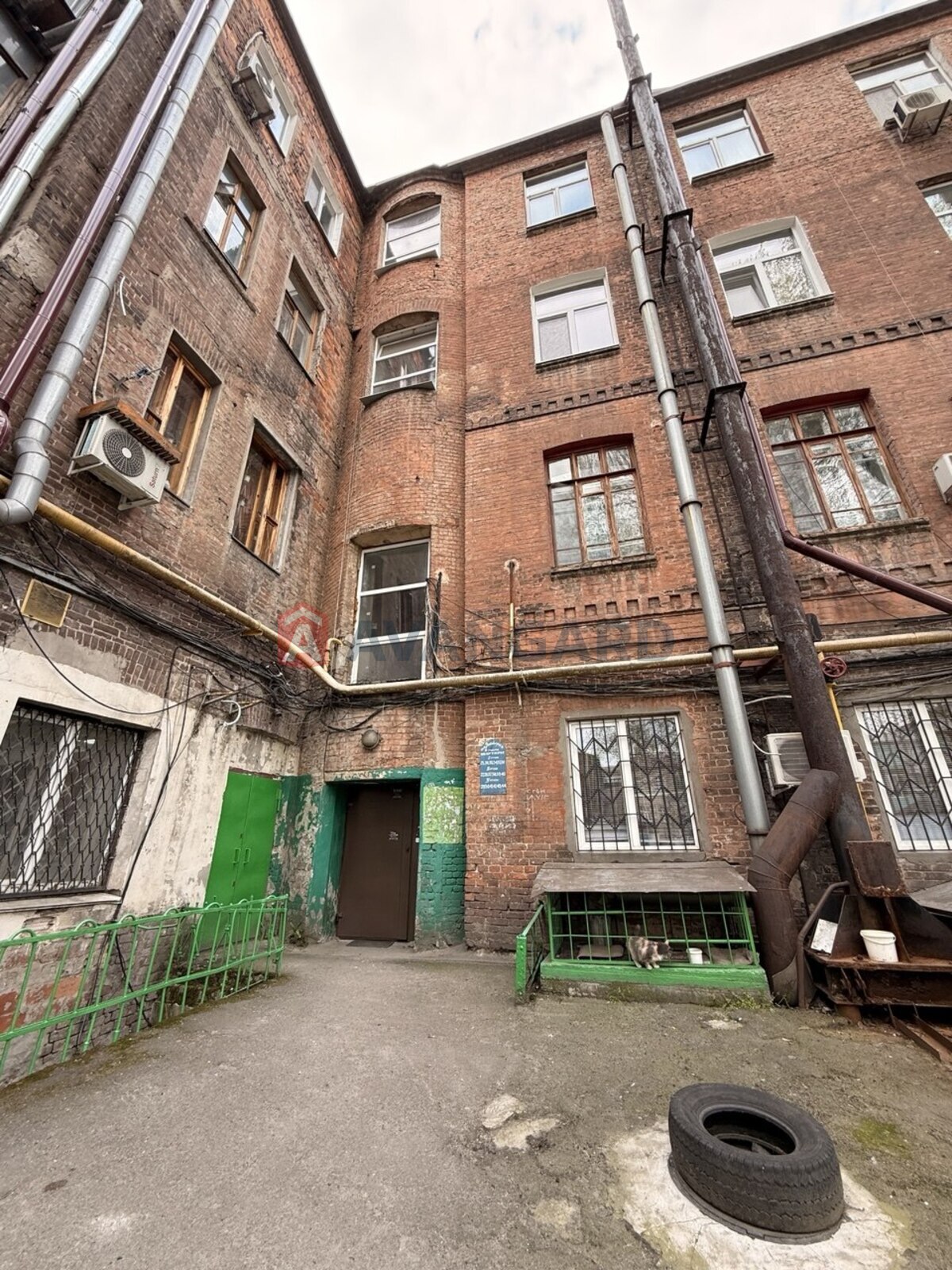 3 ��. ��������, 78/-/10 ��. �., 4/4 ������ ���� 4