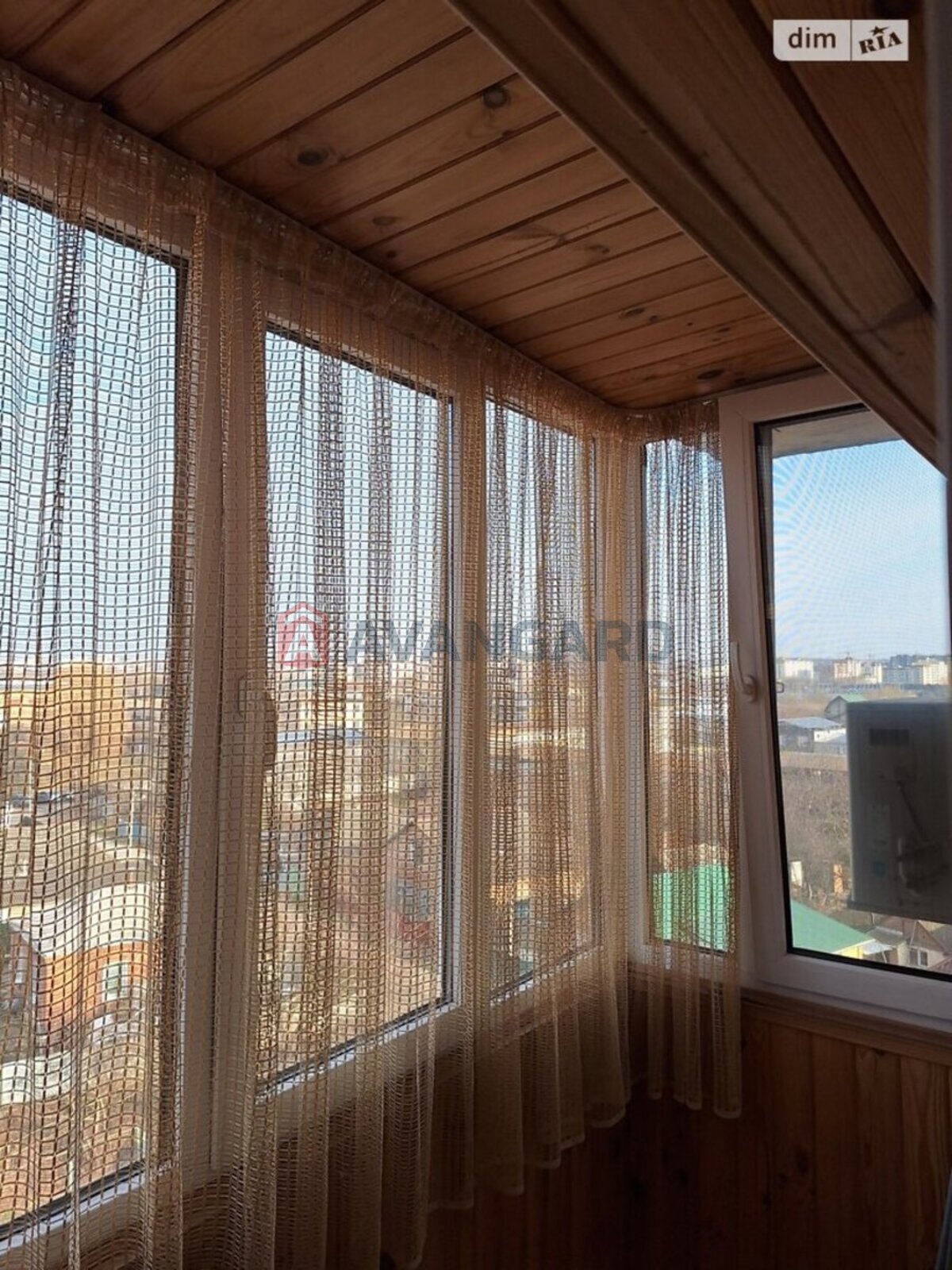 1 ��. ��������, 28/14/6 ��. �., 5/10 ������ ���� 11