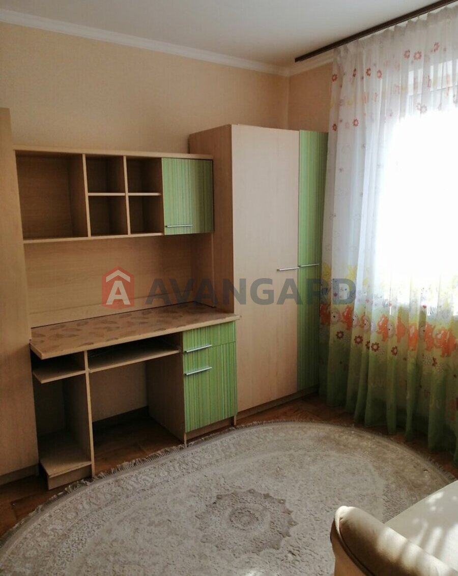 3 ��. ��������, 61/60/8 ��. �., 1/9 ������ ���� 3