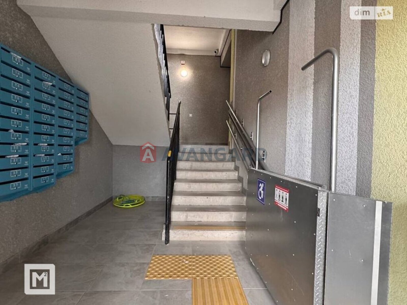 2 ��. ��������, 73/36/18 ��. �., 4/10 ������ ���� 4