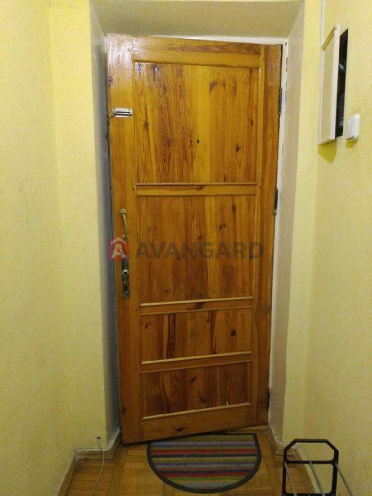 2 ��. ��������, 43/-/6 ��. �., 3/5 ������ ���� 2