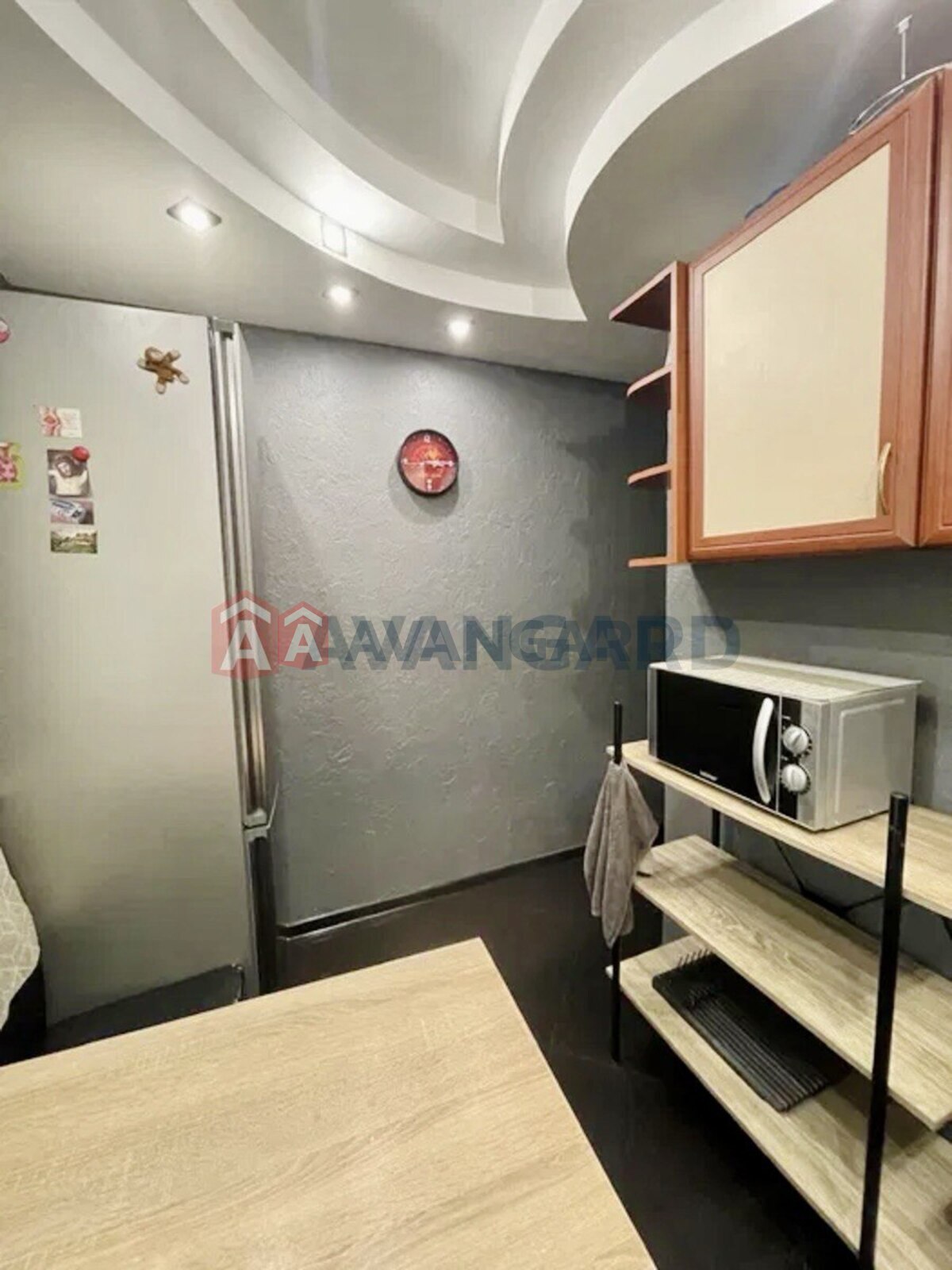 3 ��. ��������, 69/45/7 ��. �., 9/9 ������ ���� 5