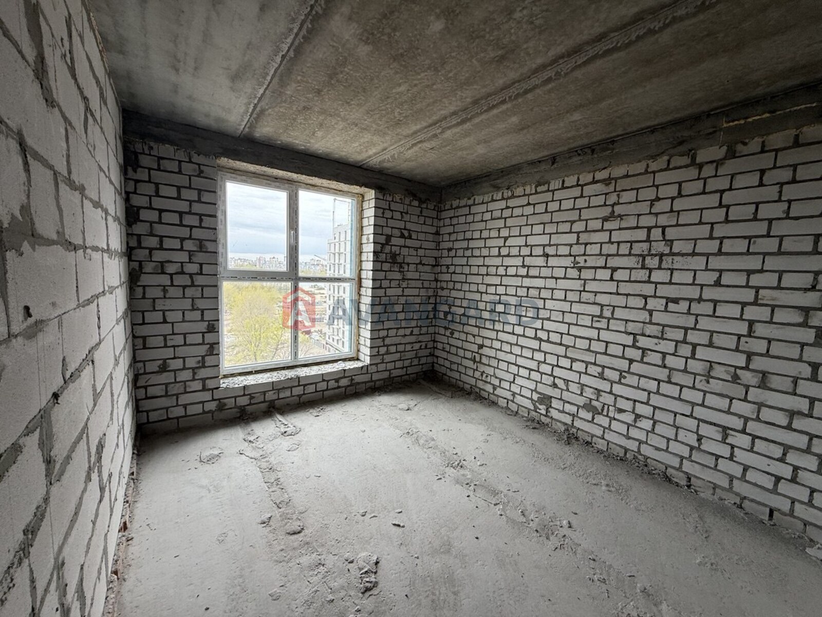 2 ��. ��������, 58,71/39,81/19 ��. �., 9/10 ������ ���� 12