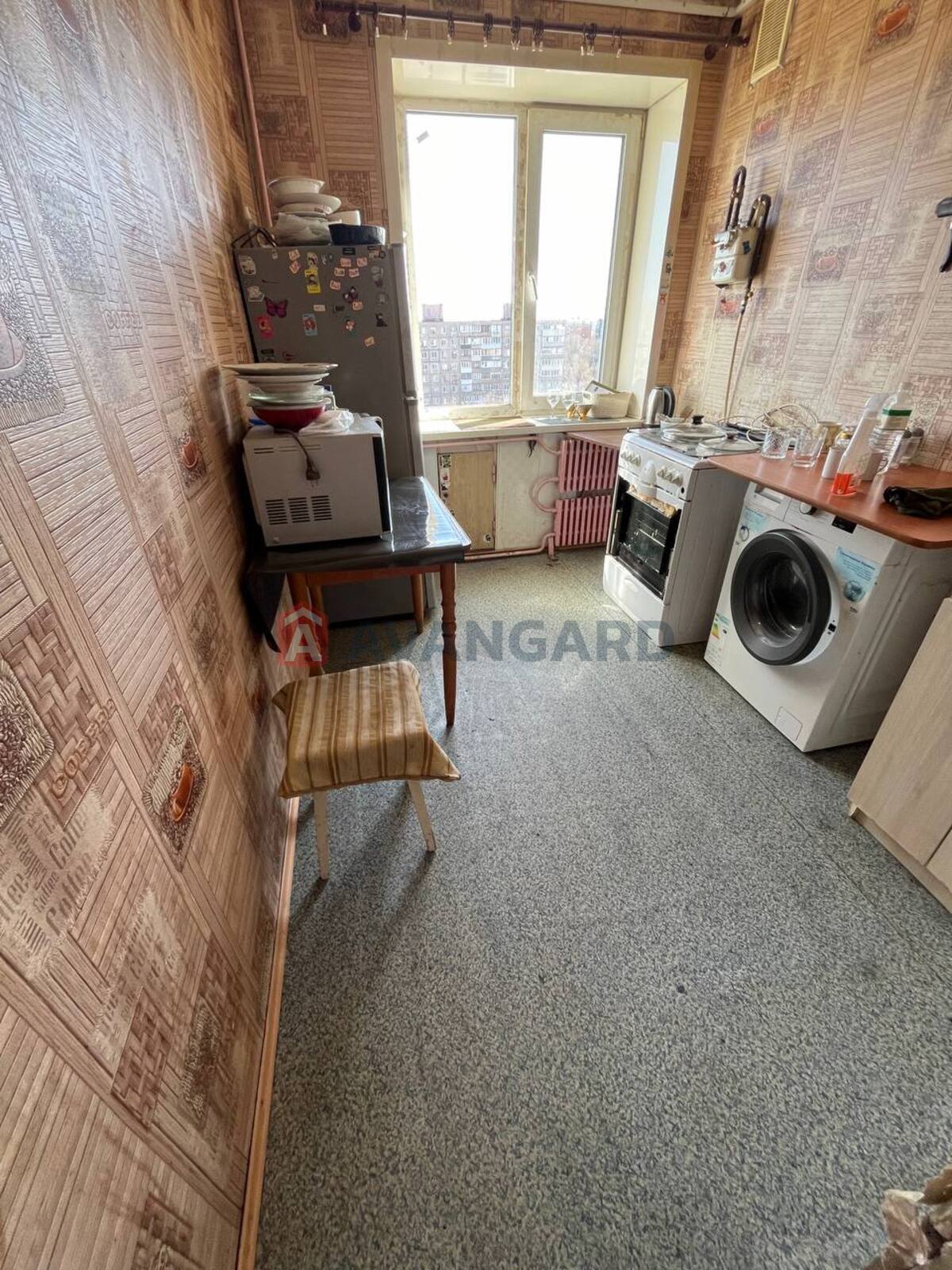 2 ����. ��������, 43/23/7 ��. �., 9/9 ���� ���� 10