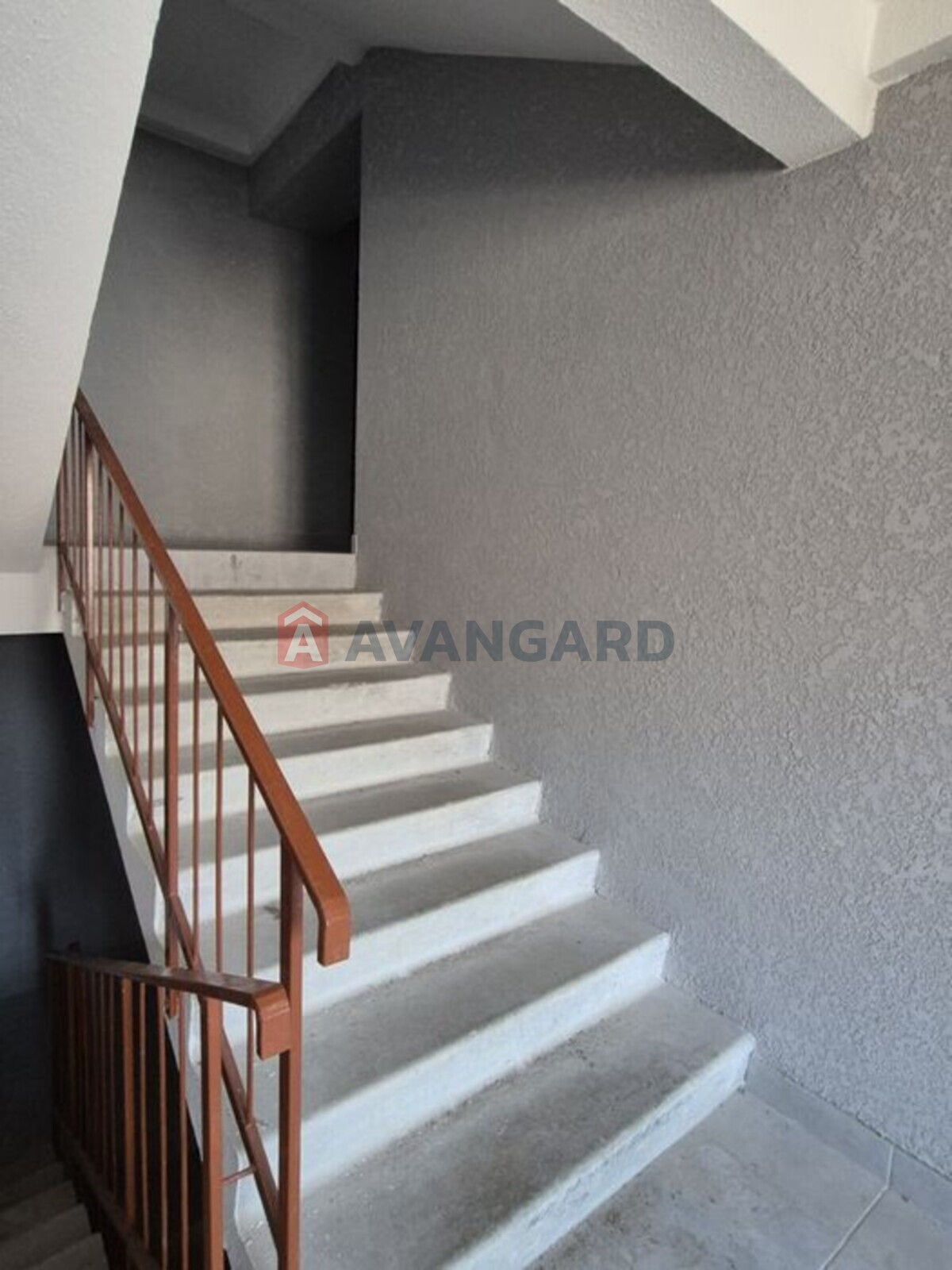 3 ��. ��������, 83/-/16 ��. �., 2/10 ������ ���� 2