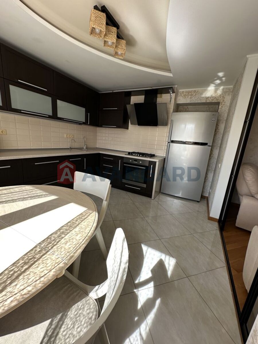 3 . , 96,6/53,8/11,7 . ., 4/5   5