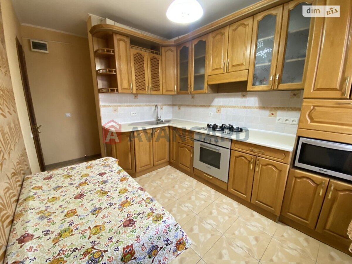 3 . , 66/42/9 . ., 6/9   18