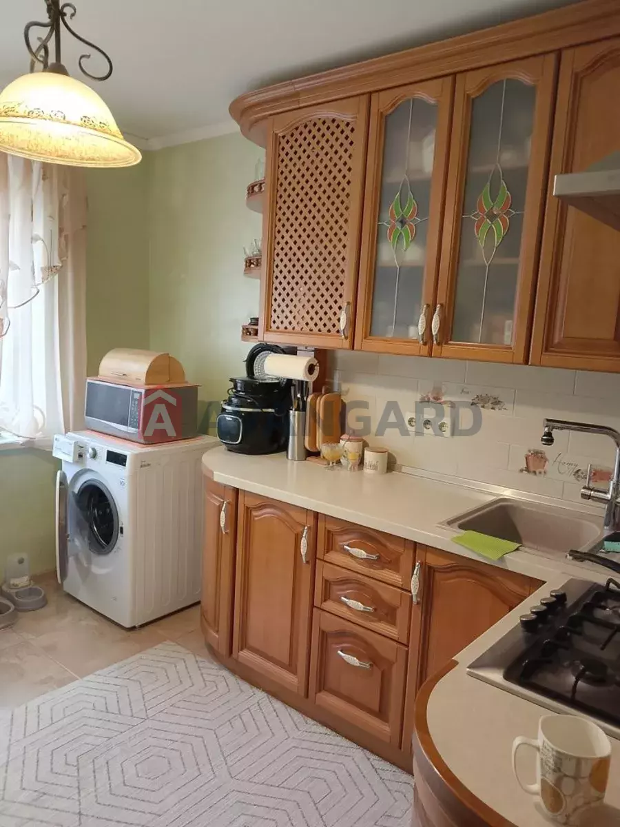 3 ��. ��������, 71/-/9 ��. �., 3/9 ������ ���� 17