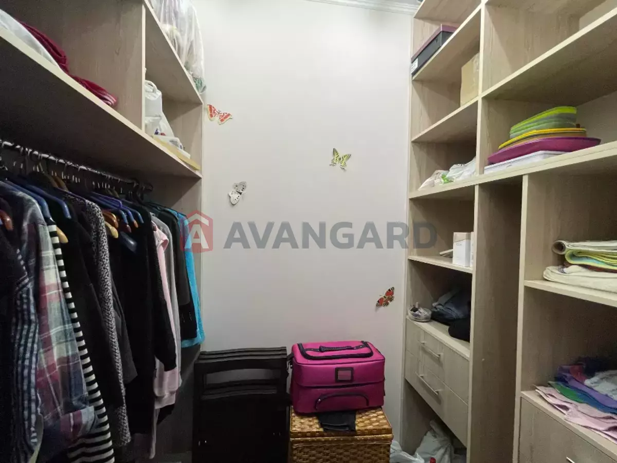 4 кім. квартира, 150/-/41 кв. м., 7/12 поверх фото 4 4 кім. квартира, 150/-/41 кв. м., 7/12 поверх фото 4