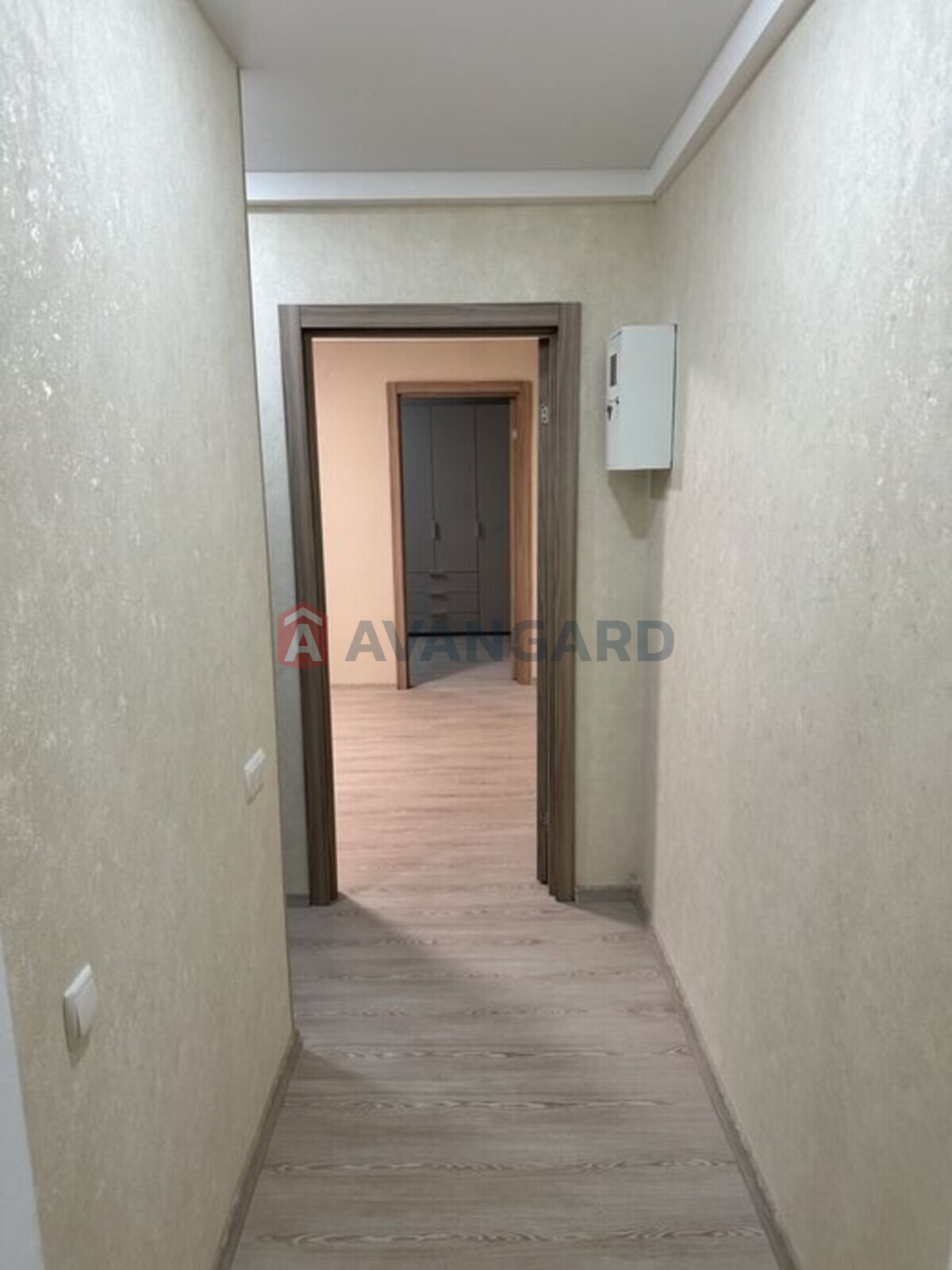 2 ��. ��������, 49/-/9 ��. �., 2/5 ������ ���� 9