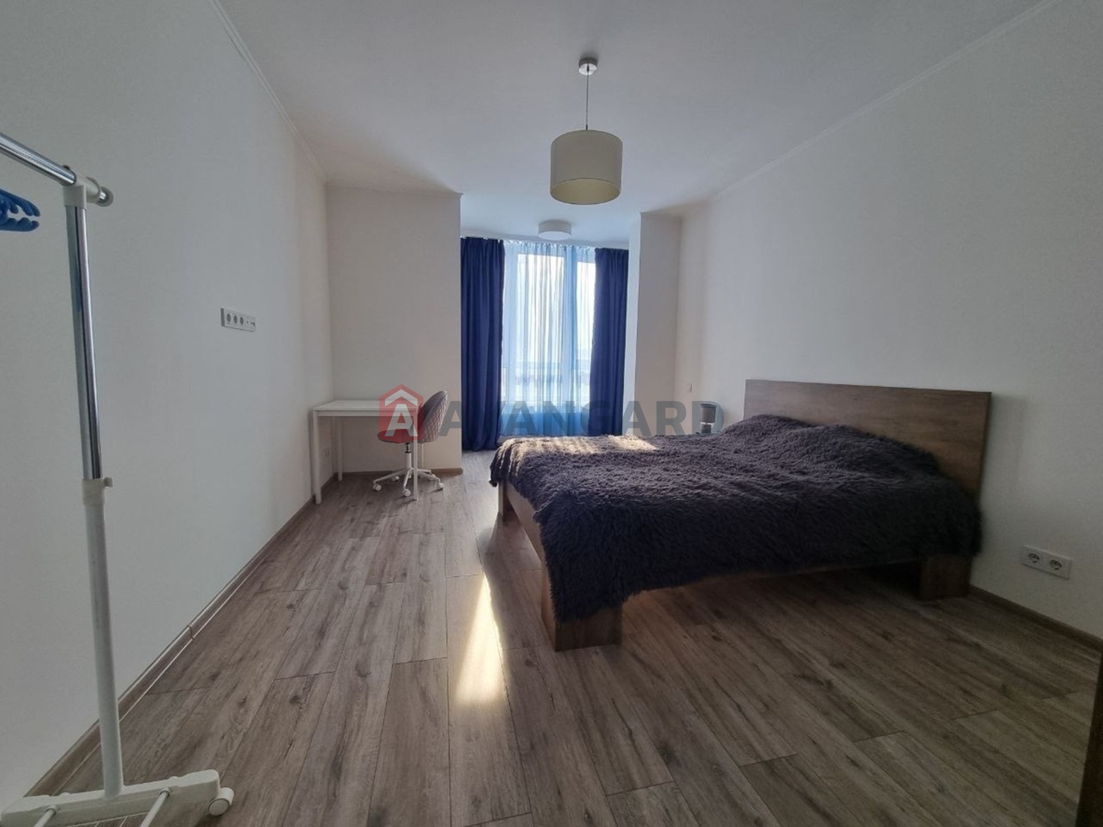 1 ��. ��������, 51/18/16 ��. �., 10/22 ������ ���� 8