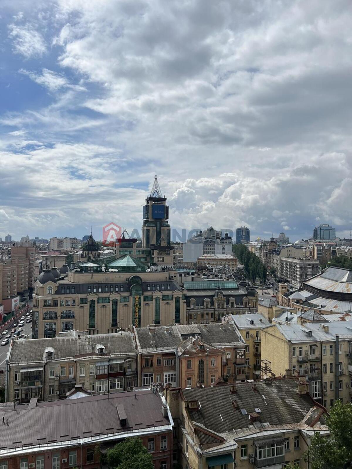 3 ��. ��������, 144/53/25 ��. �., 9/10 ������ ���� 1