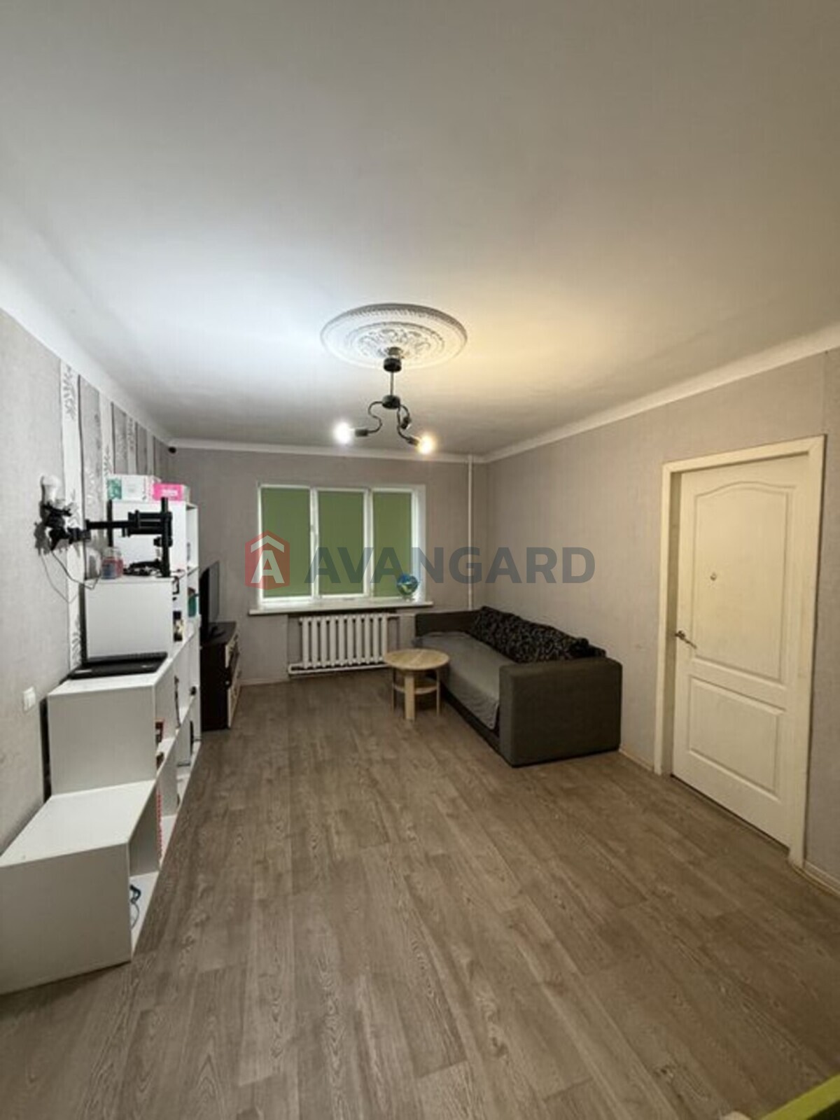 2 ��. ��������, 43/-/5 ��. �., 1/3 ������ ���� 7