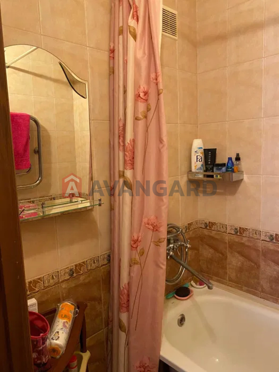 2 ��. ��������, 51/-/7 ��. �., 5/9 ������ ���� 14