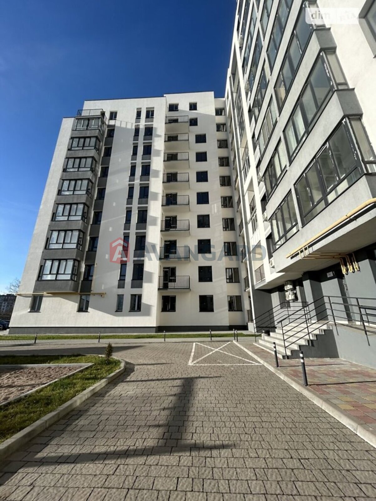 2 кім. квартира, 77/-/23 кв. м., 10/10 поверх фото 3 2 кім. квартира, 77/-/23 кв. м., 10/10 поверх фото 3