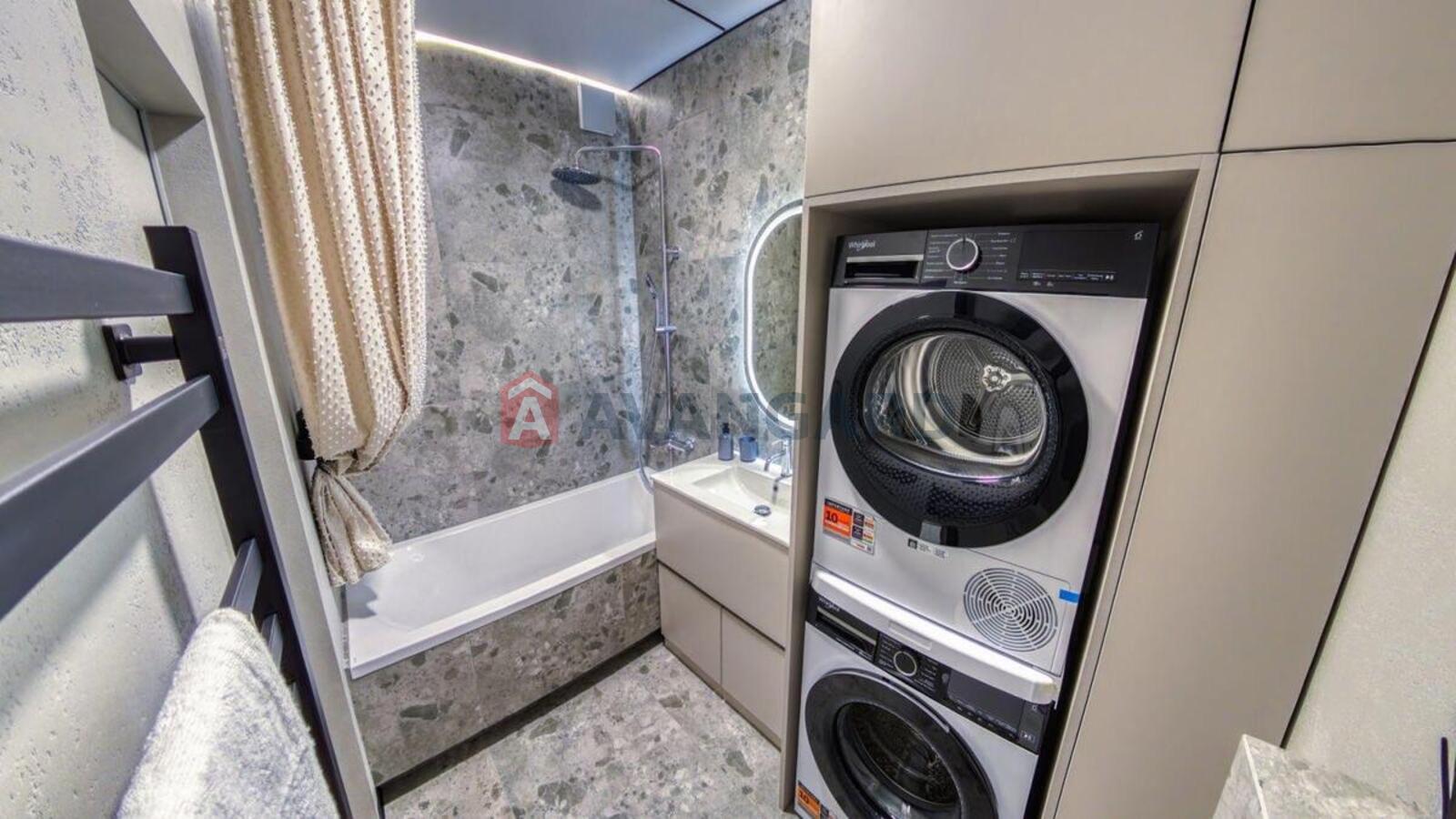 1 ��. ��������, 43/15/24 ��. �., 4/25 ������ ���� 23