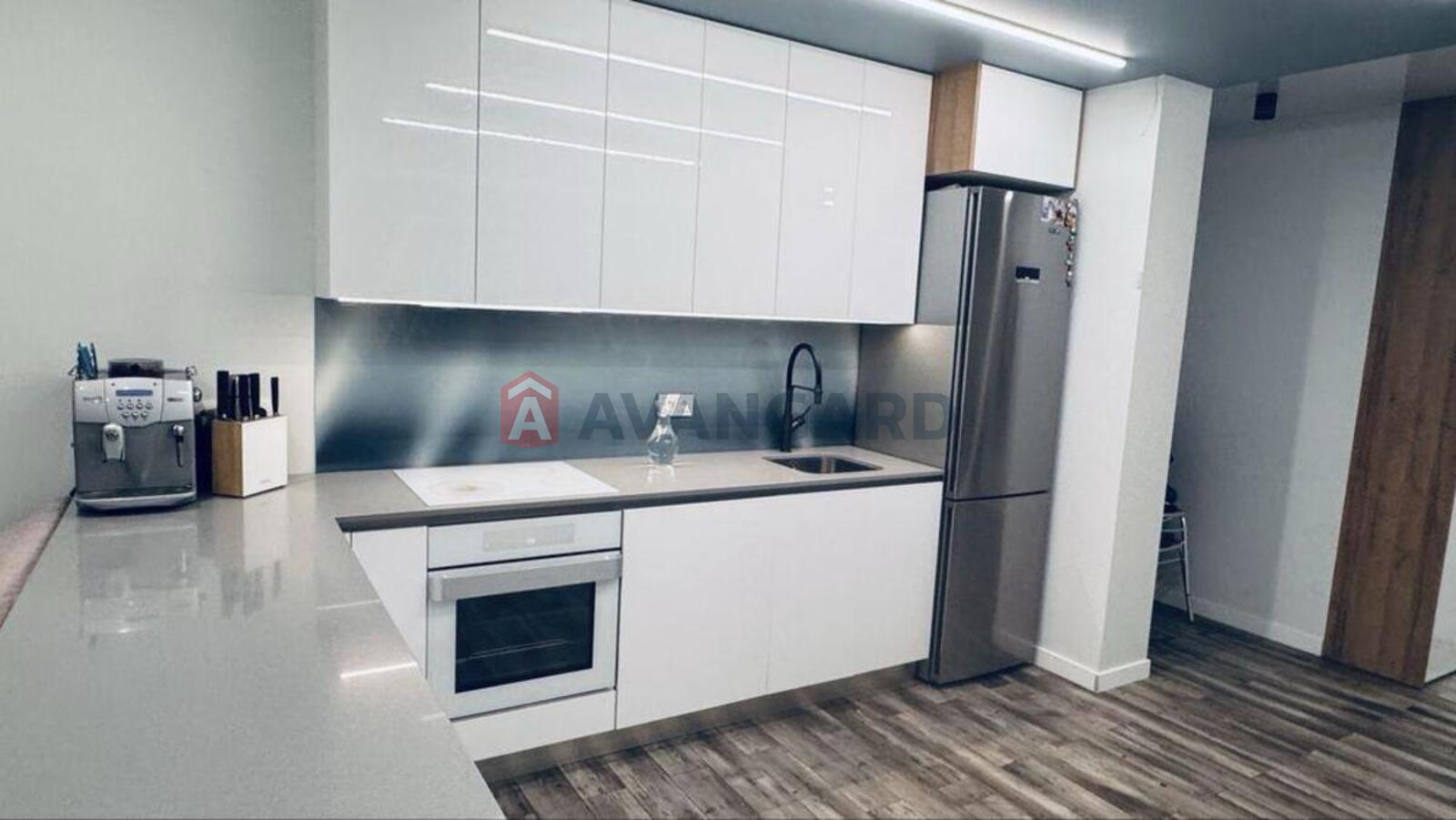 4 ����. ��������, 97/-/25 ��. �., 19/25 ���� ���� 5