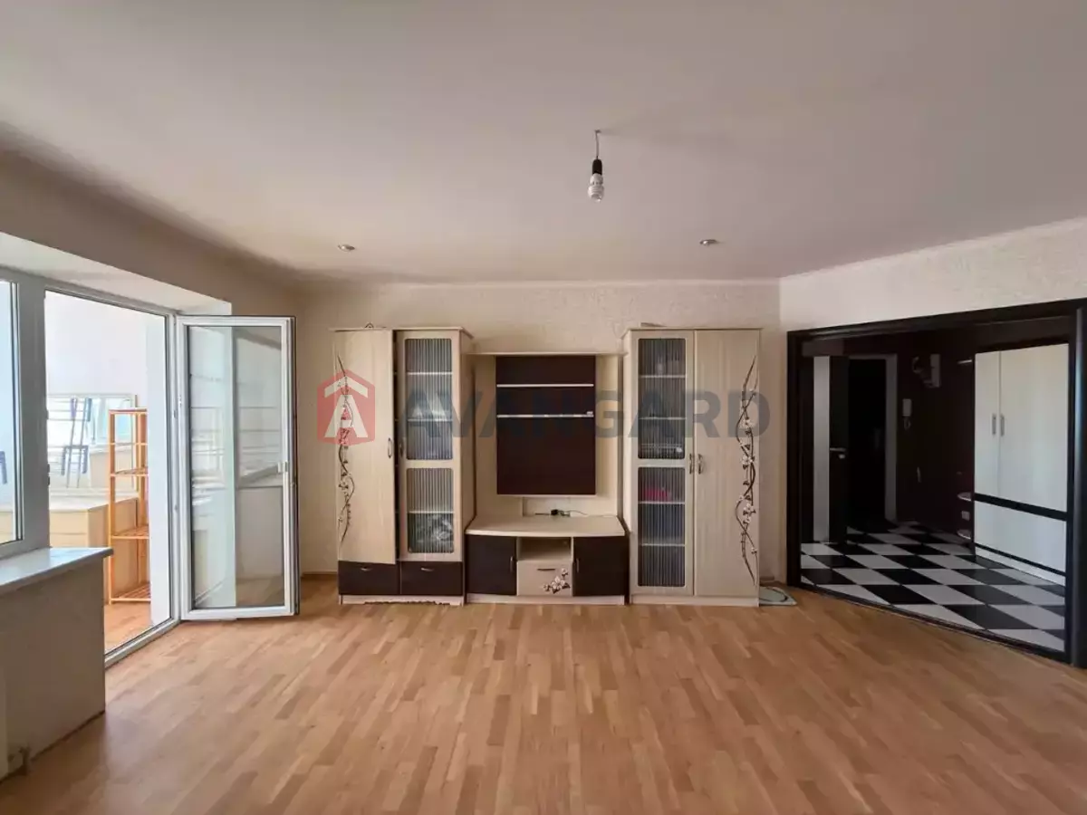 1 кім. квартира, 64/22/17 кв. м., 14/15 поверх фото 1 1 кім. квартира, 64/22/17 кв. м., 14/15 поверх фото 1