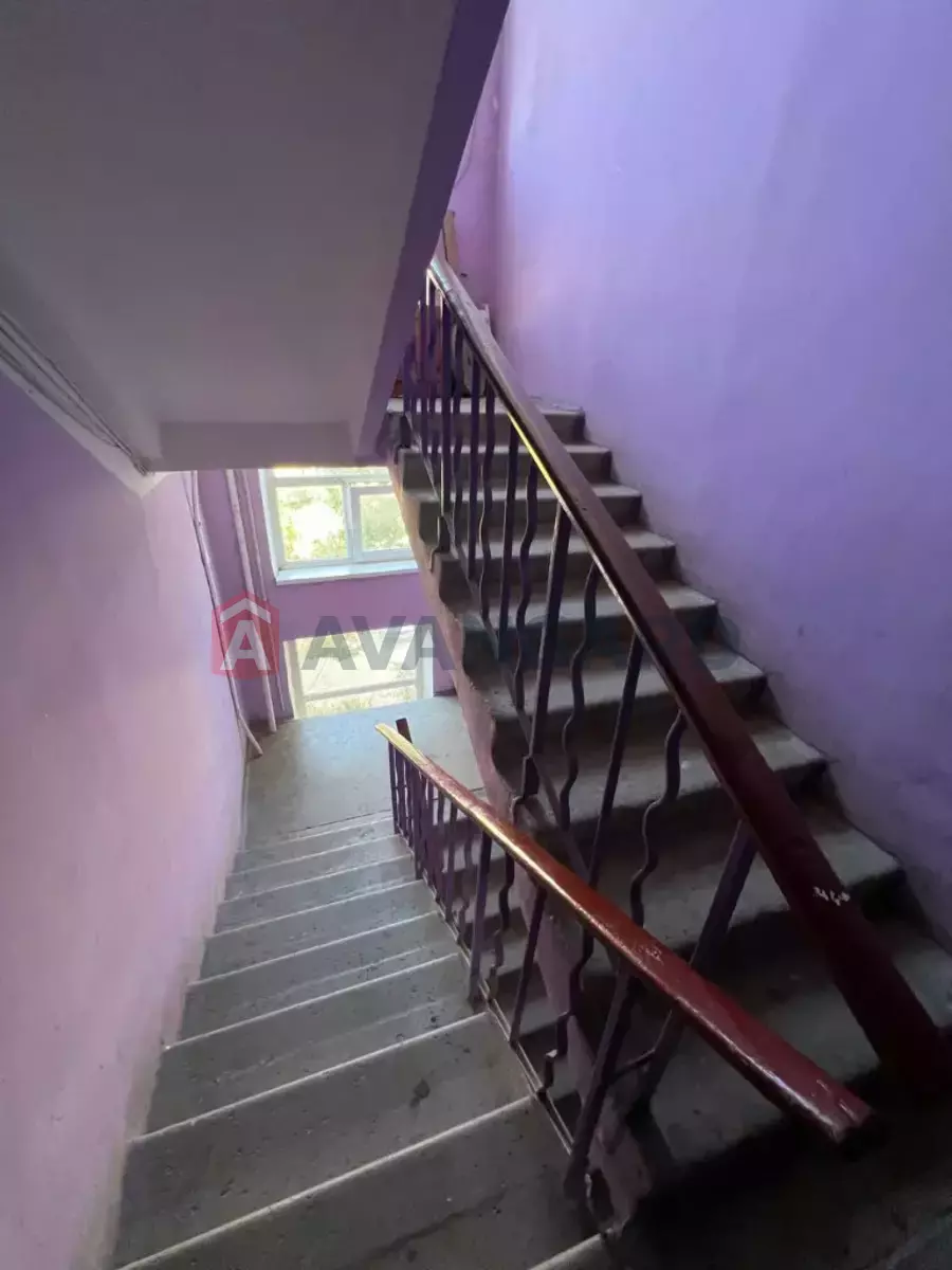3 ��. ��������, 52/30/6 ��. �., 4/5 ������ ���� 10