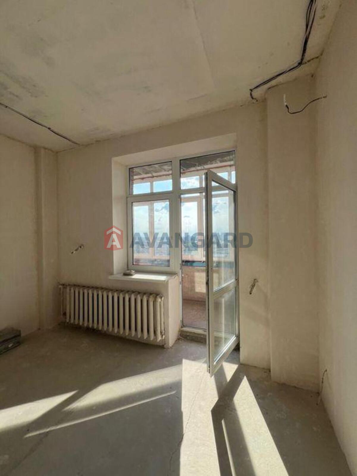 3 ��. ��������, 140/-/41 ��. �., 13/15 ������ ���� 19