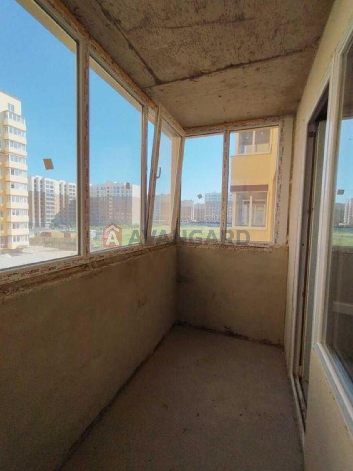 2 ��. ��������, 58/-/15 ��. �., 3/10 ������ ���� 10