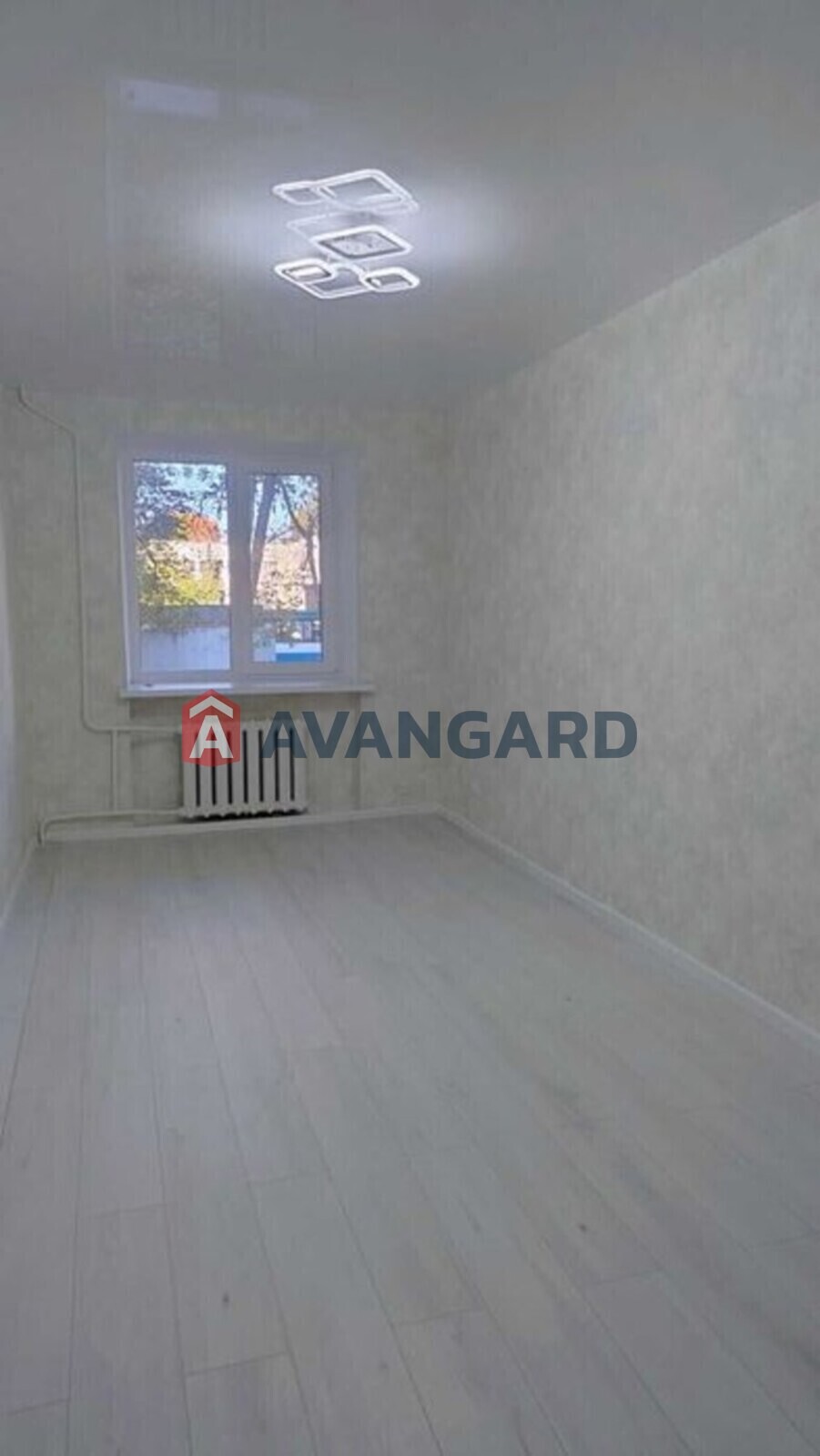 2 ��. ��������, 44/-/7 ��. �., 1/5 ������ ���� 8