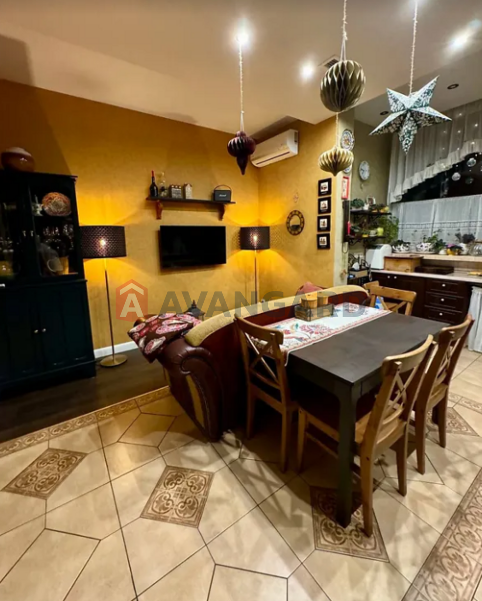 4 . , 110/57/22 . ., 8/10   6