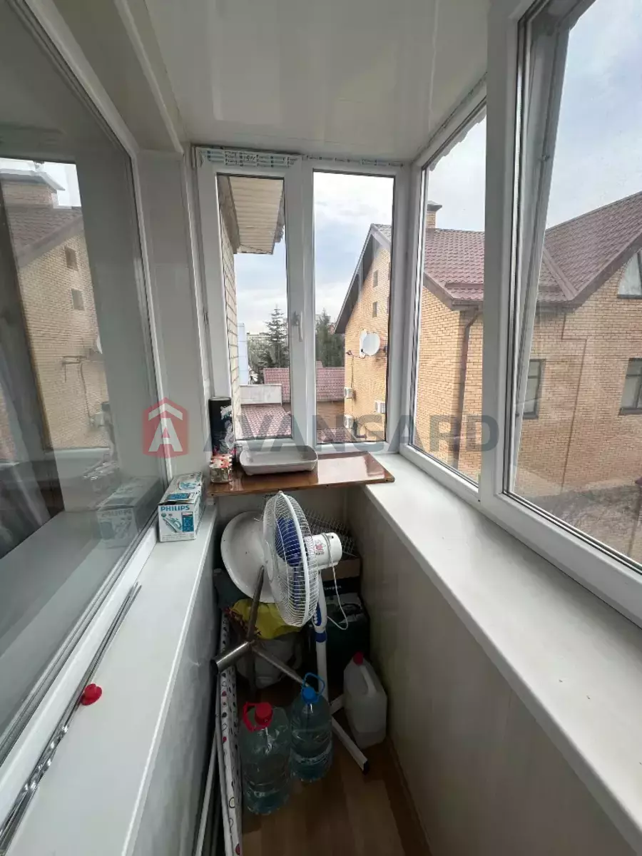 2 ��. ��������, 41/31/5 ��. �., 2/2 ������ ���� 4