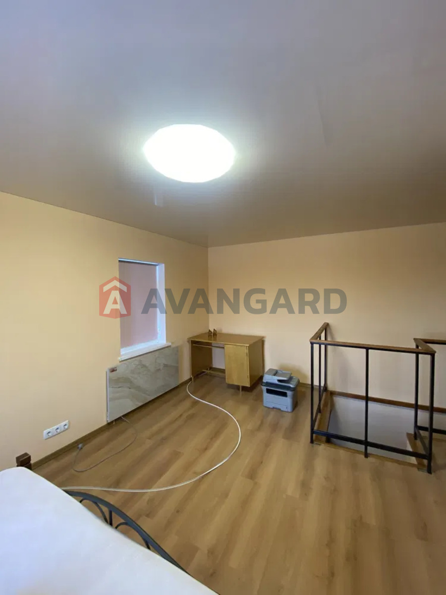 �������, 50 ��.�. ���� 18