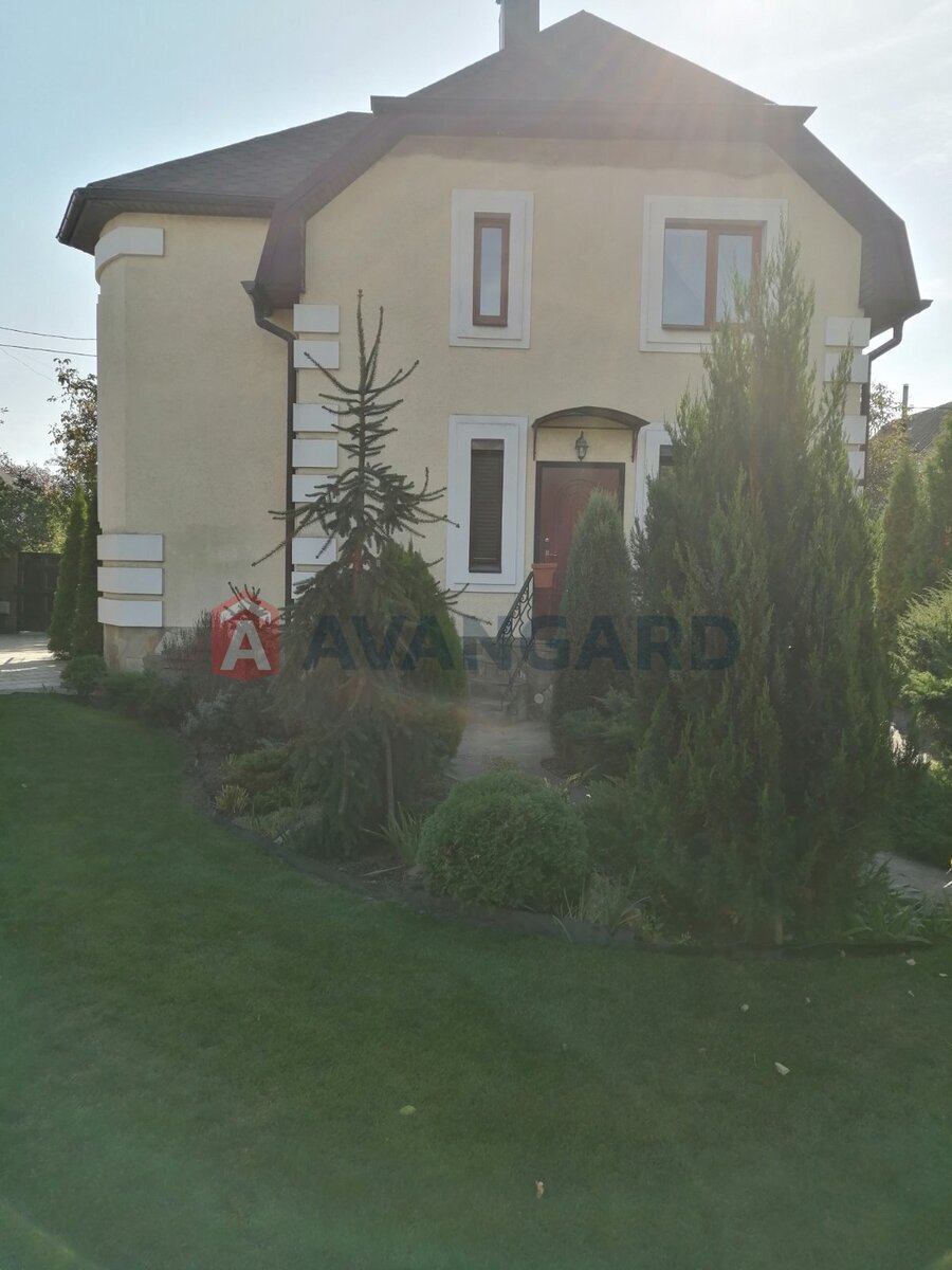 ����, 100 ��.�. ���� 1